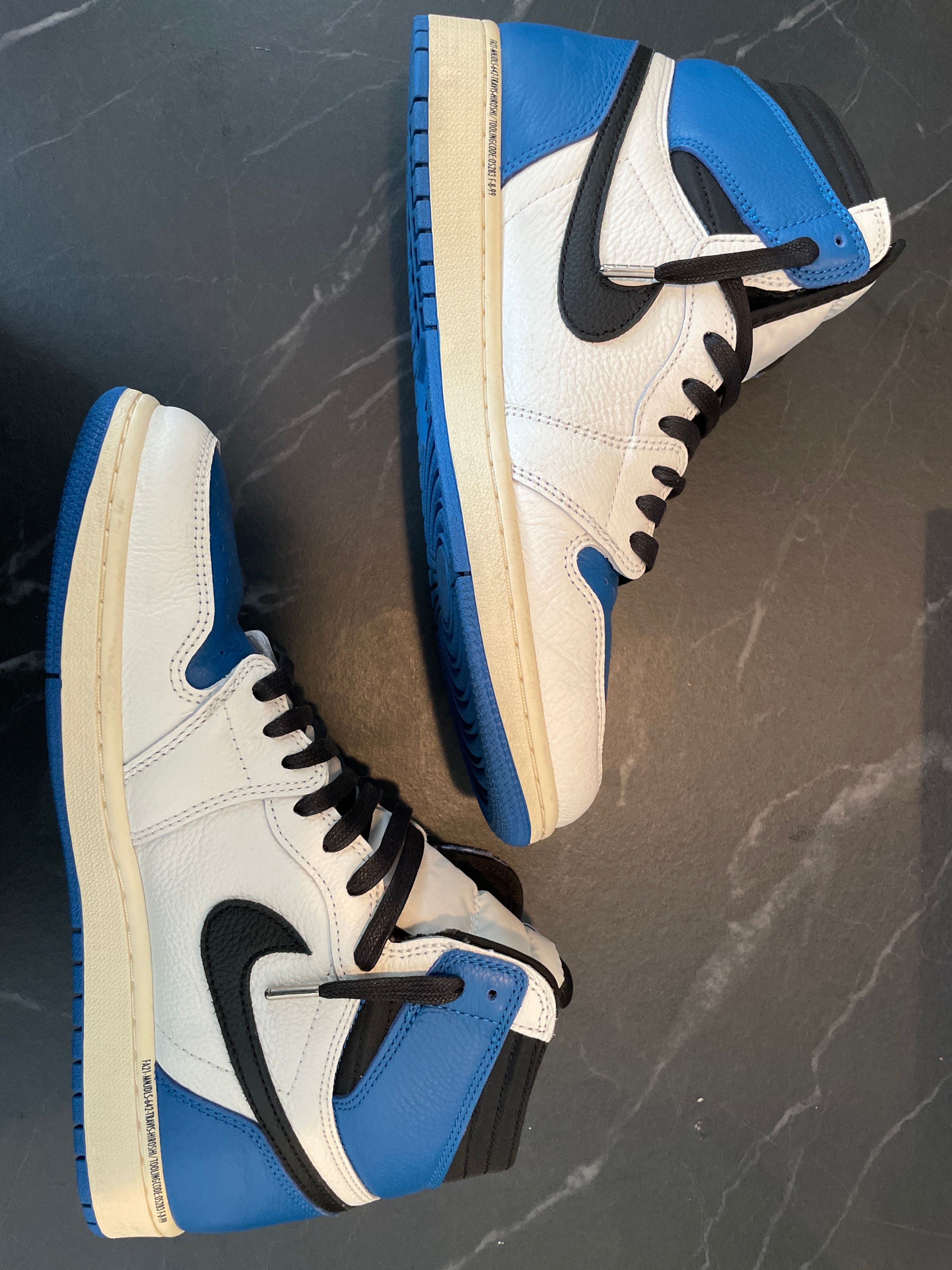 Travis Scott × fragment design × Nike Air Jordan 1 Retro High OG SP "Military Blue"