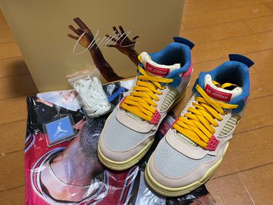 UNION × Nike Air Jordan 4 SP "Guava Ice/Light Fusion Red"