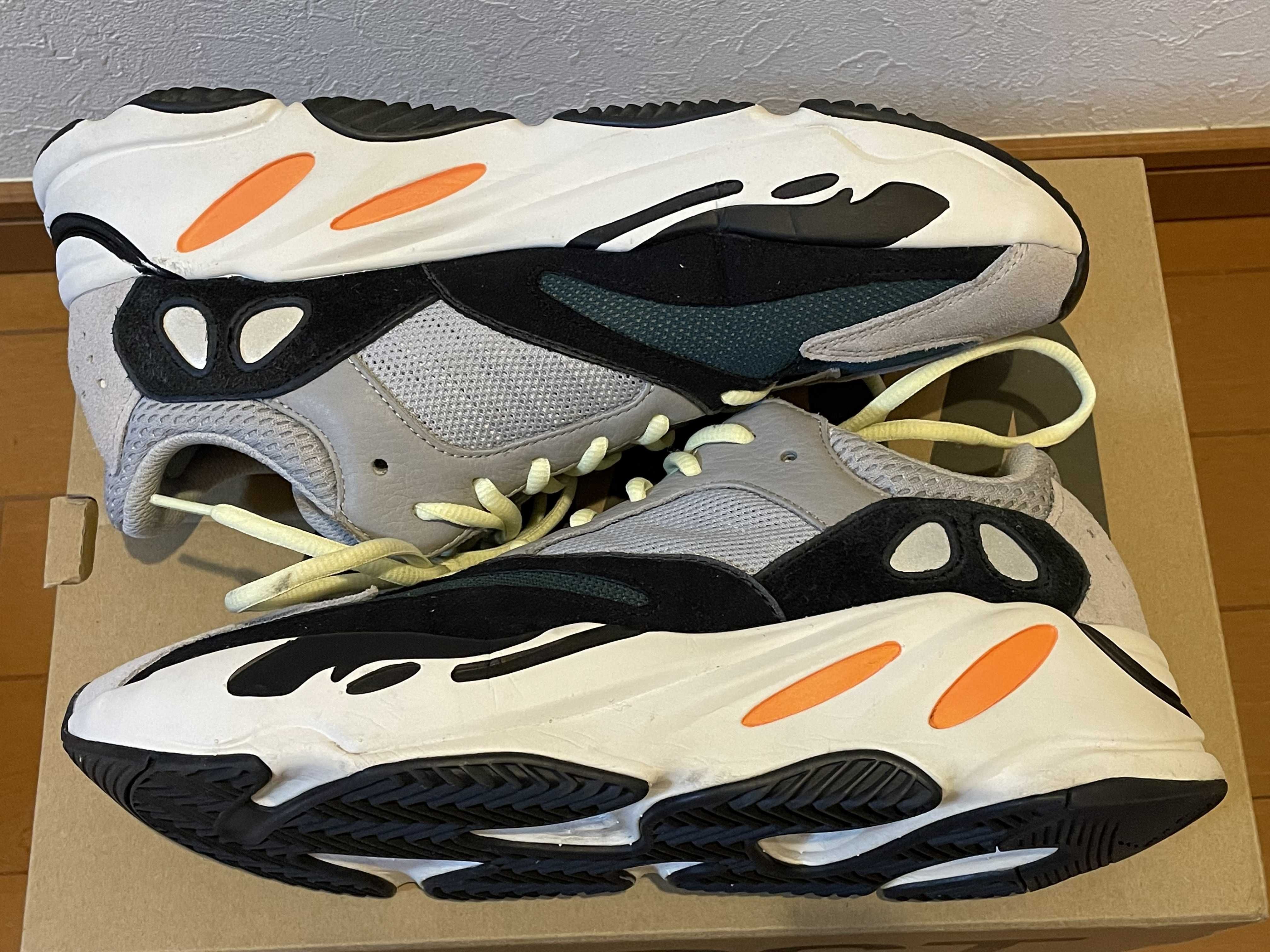 adidas YEEZY Boost 700 "Wave Runner"