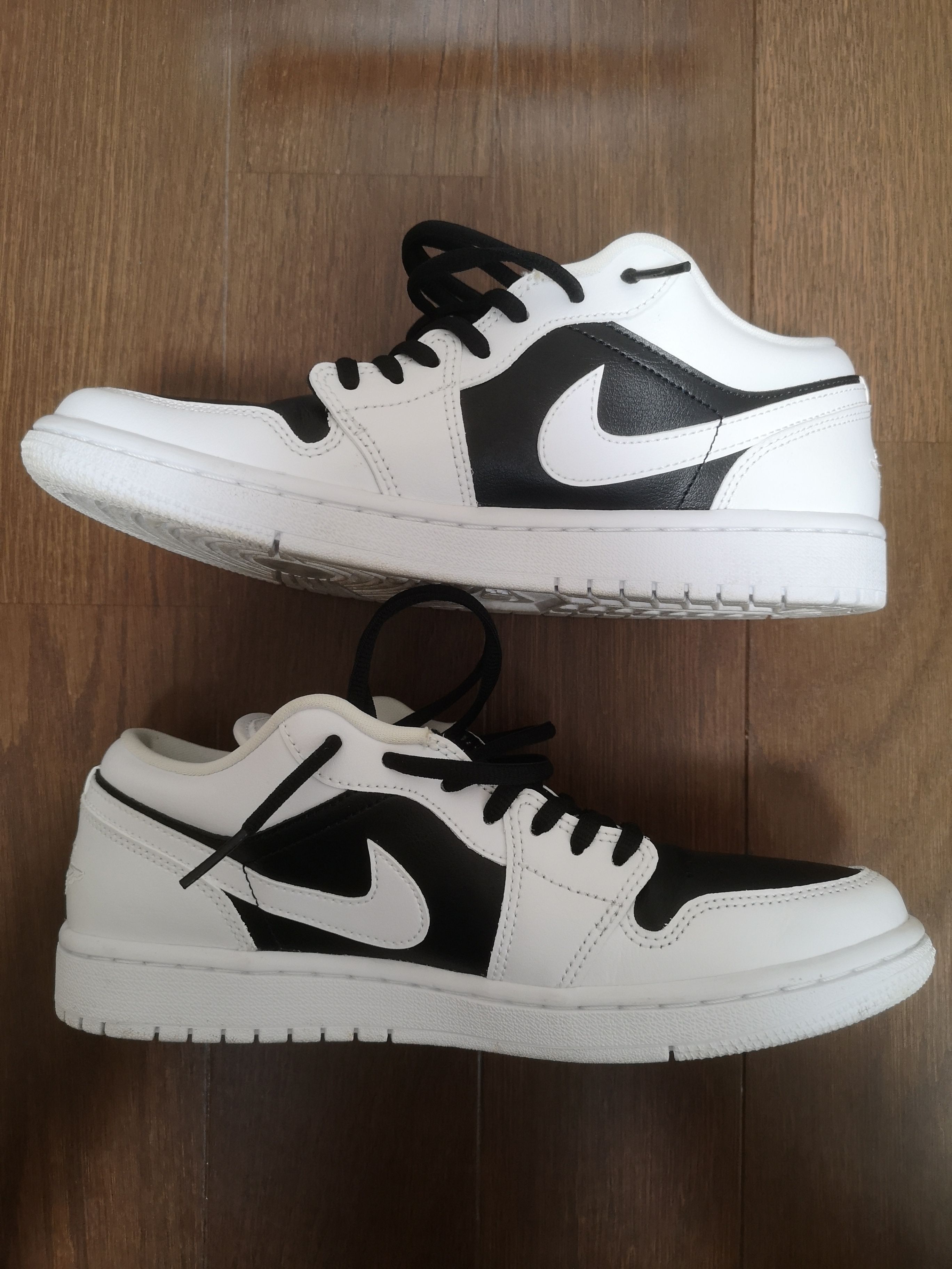 NIKE Women's AIR JORDAN 1 LOW "PANDA"