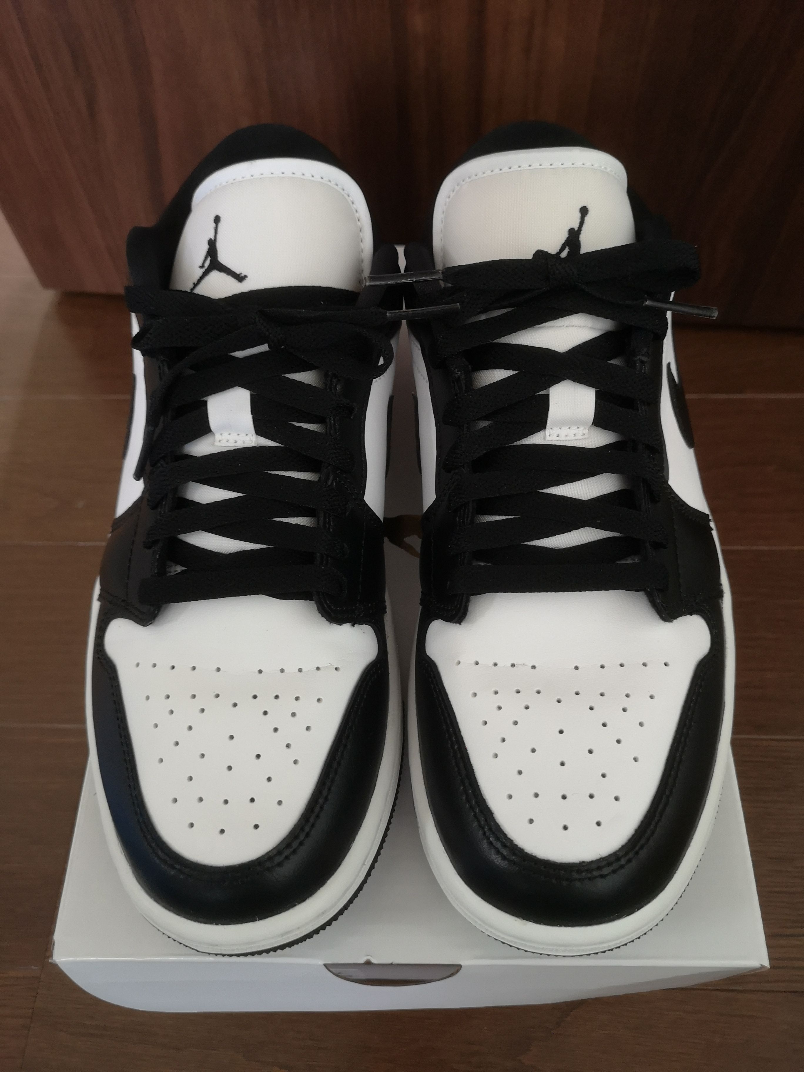 Nike Women's Air Jordan 1 Low "White/Black"