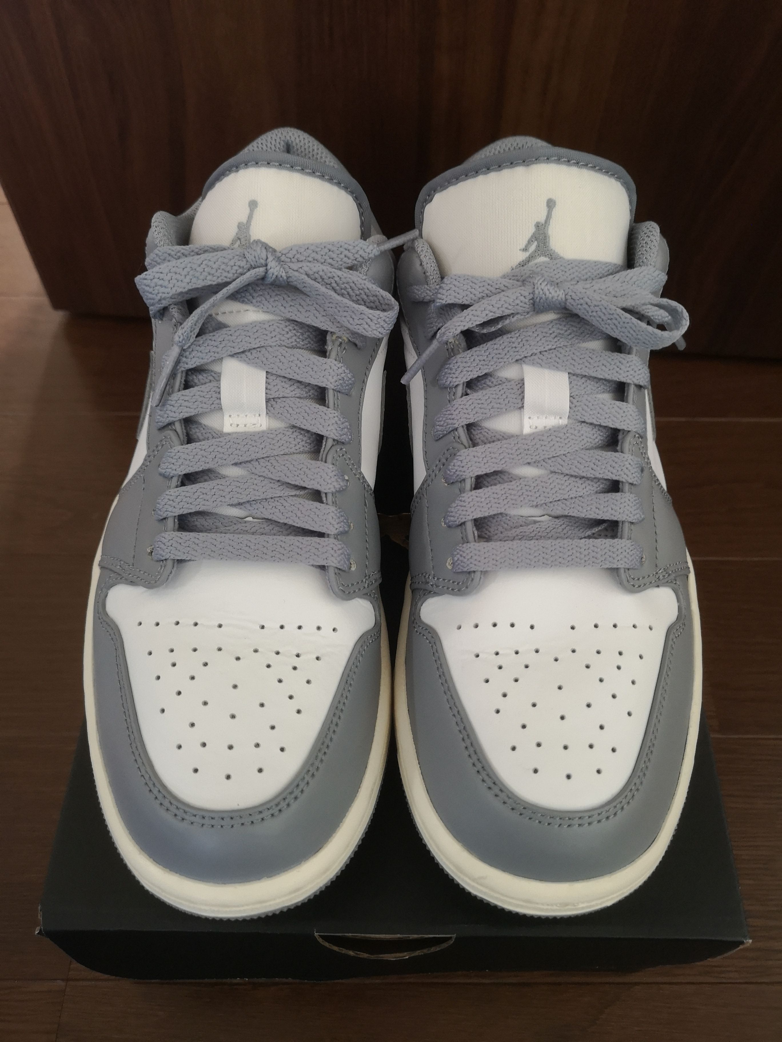 Nike Air Jordan 1 Low "Vintage Grey"