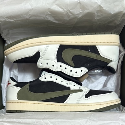 Travis Scott × Nike Women's Air Jordan 1 Low OG "Medium Olive"