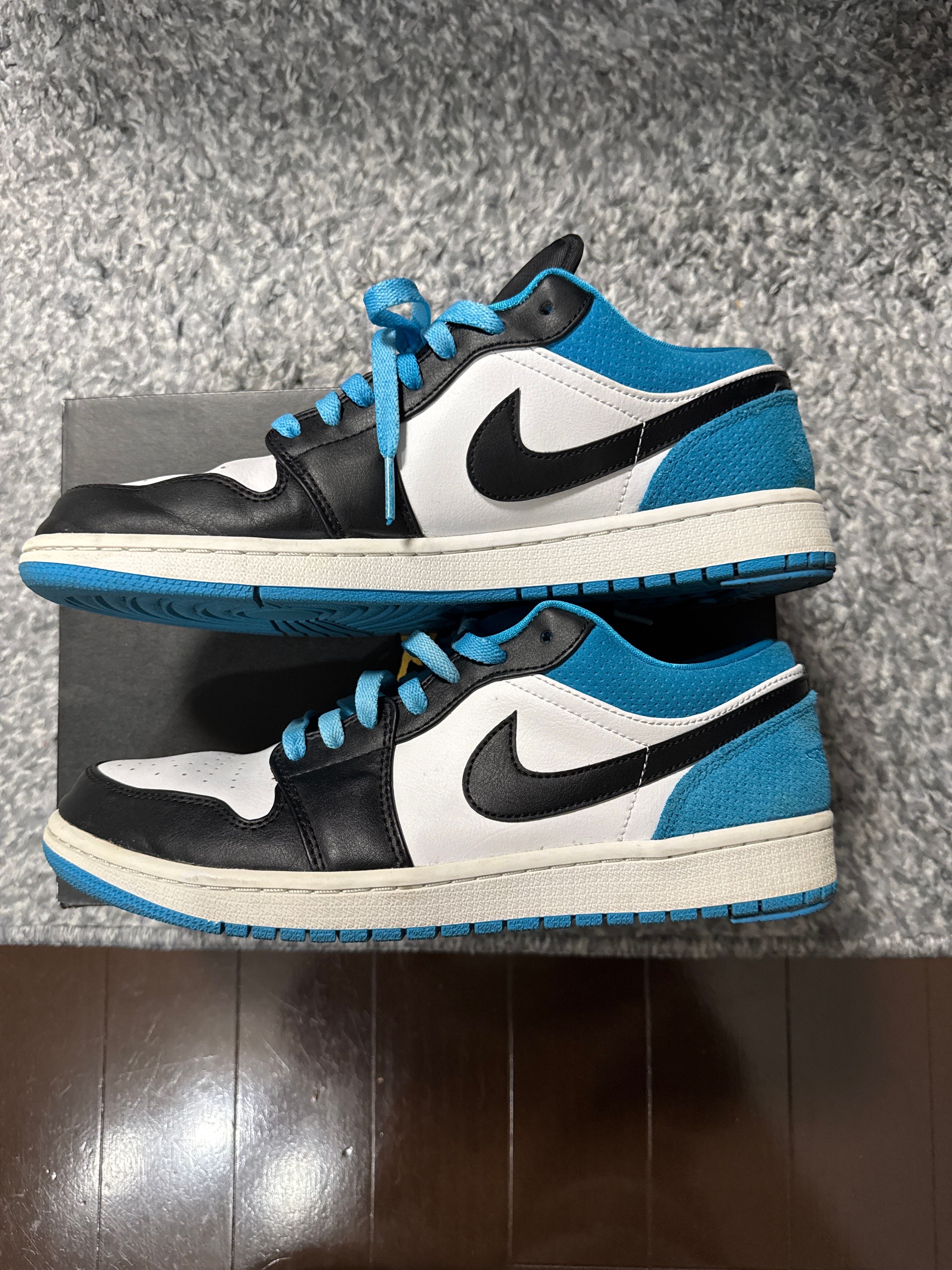 Nike Air Jordan 1 Low SE "Black/Laser Blue/White"