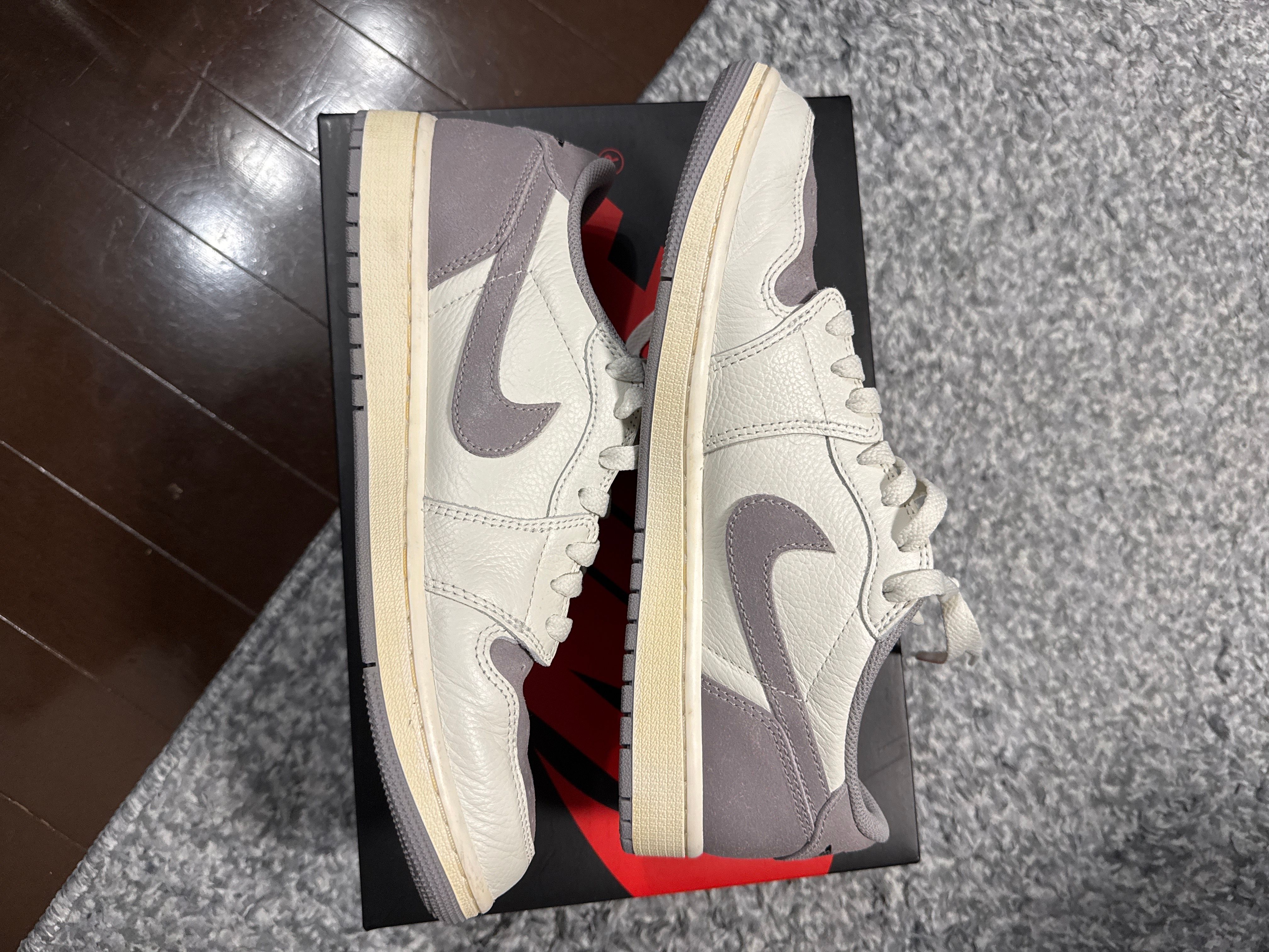 Nike Air Jordan 1 Retro Low OG "Atmosphere Grey"