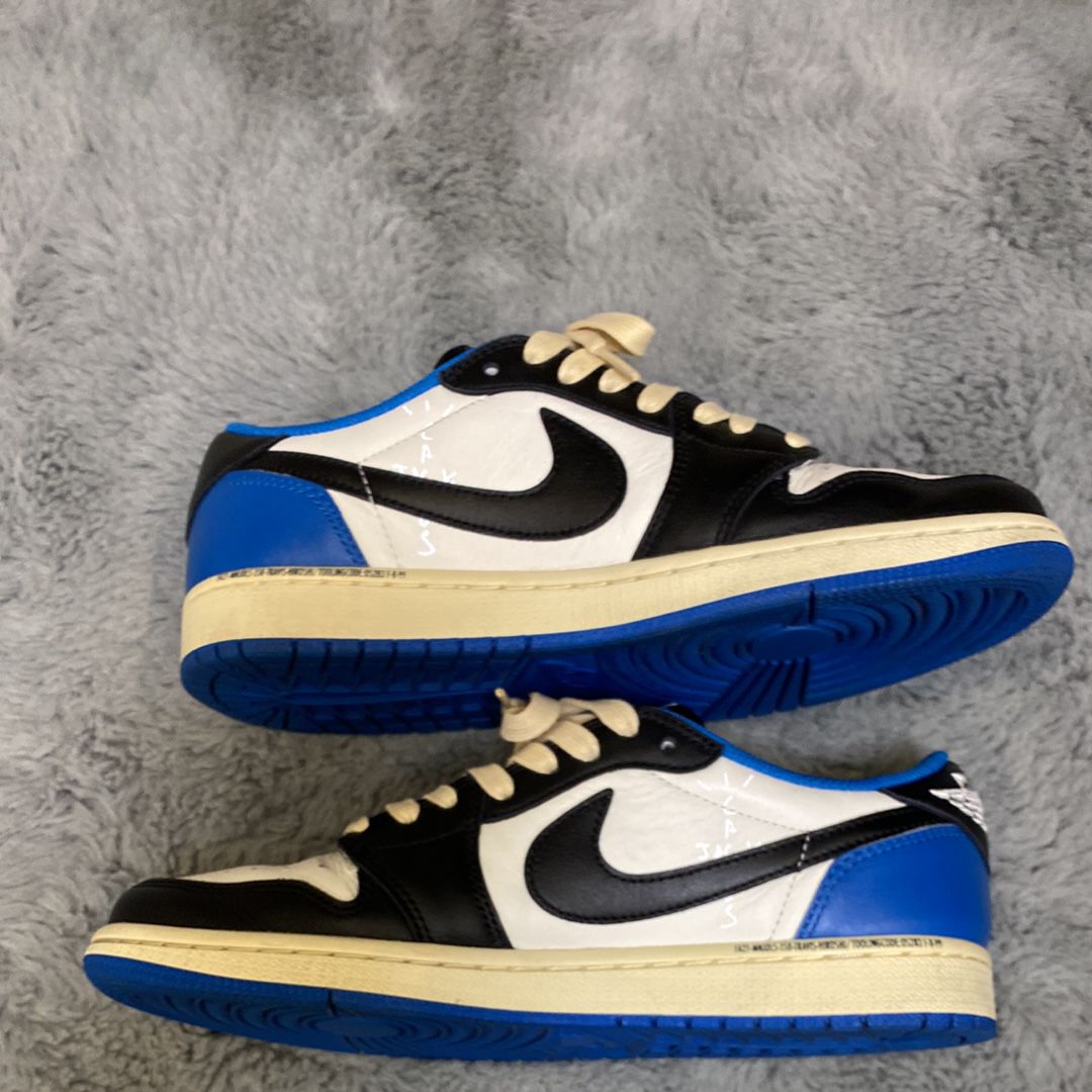Travis Scott × fragment design × Nike Air Jordan 1 Low OG SP "Military Blue"