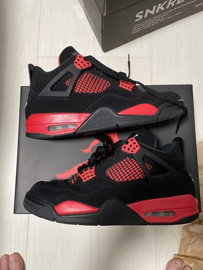 Nike Air Jordan 4 "Red Thunder/Crimson"