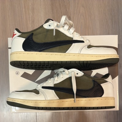 Travis Scott × Nike Air Jordan 1 Low OG SP "Reverse Olive"