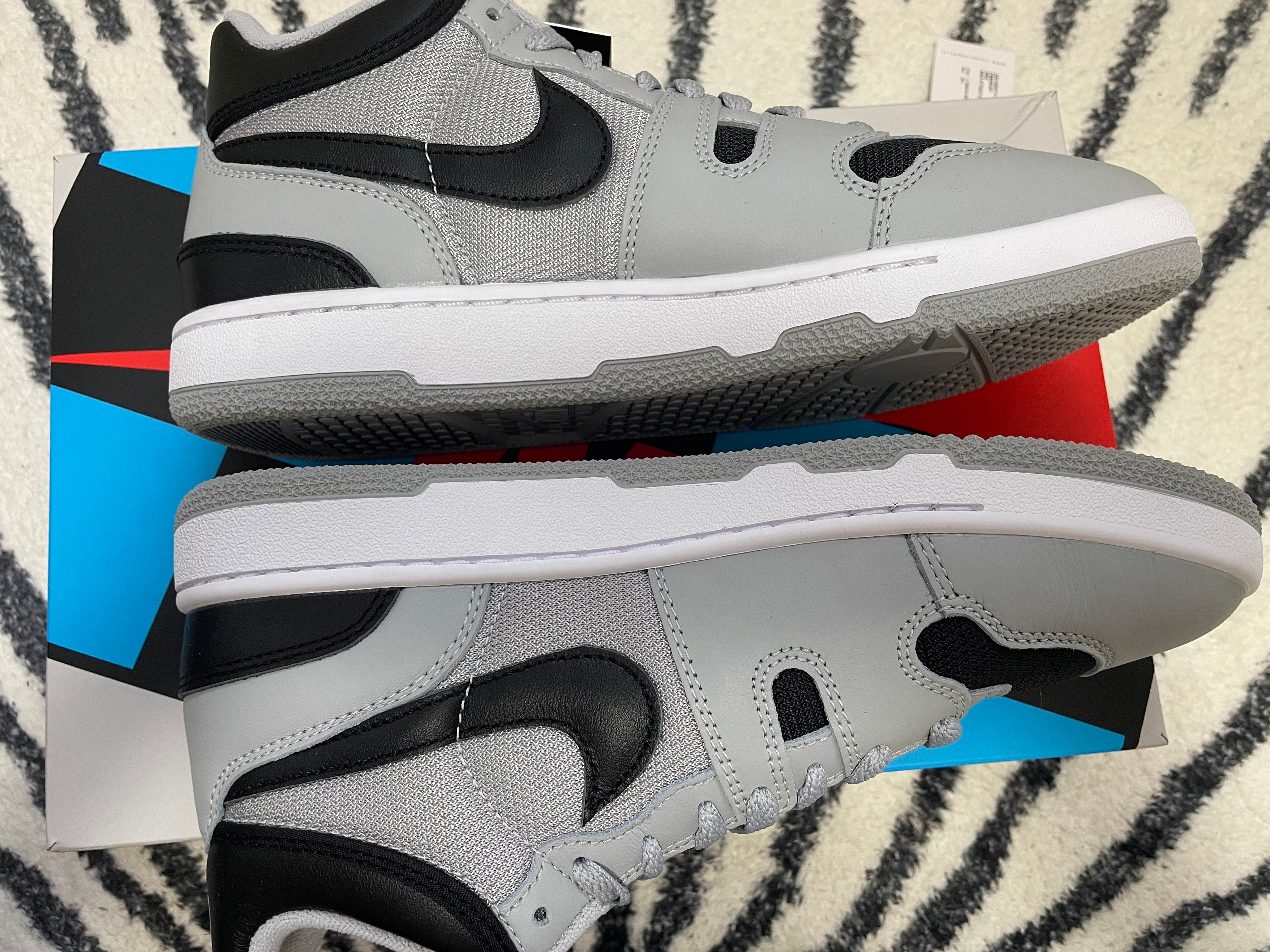 Nike Attack QS SP "Light Smoke Grey/Black White"