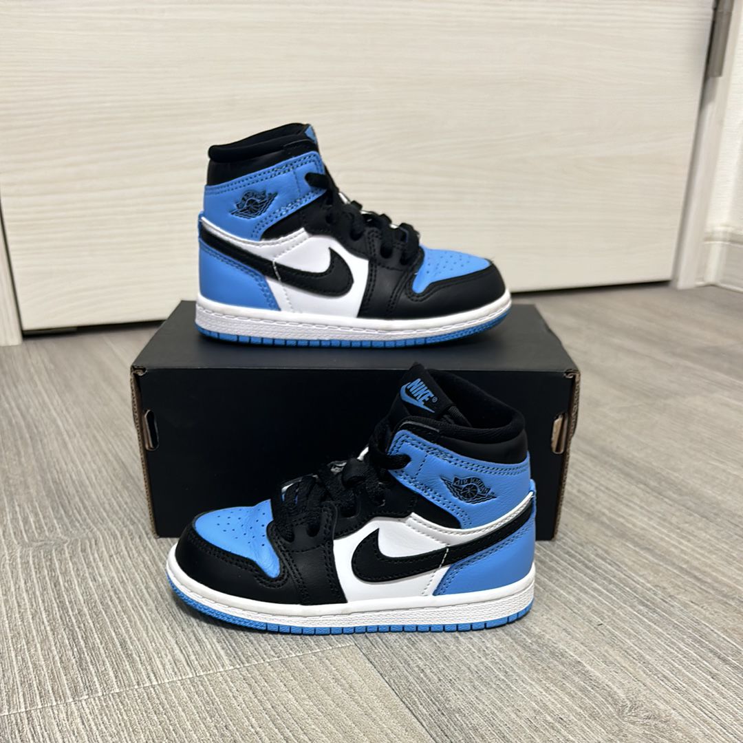 Nike TD Air Jordan 1 Retro High OG "University Blue/UNC Toe"