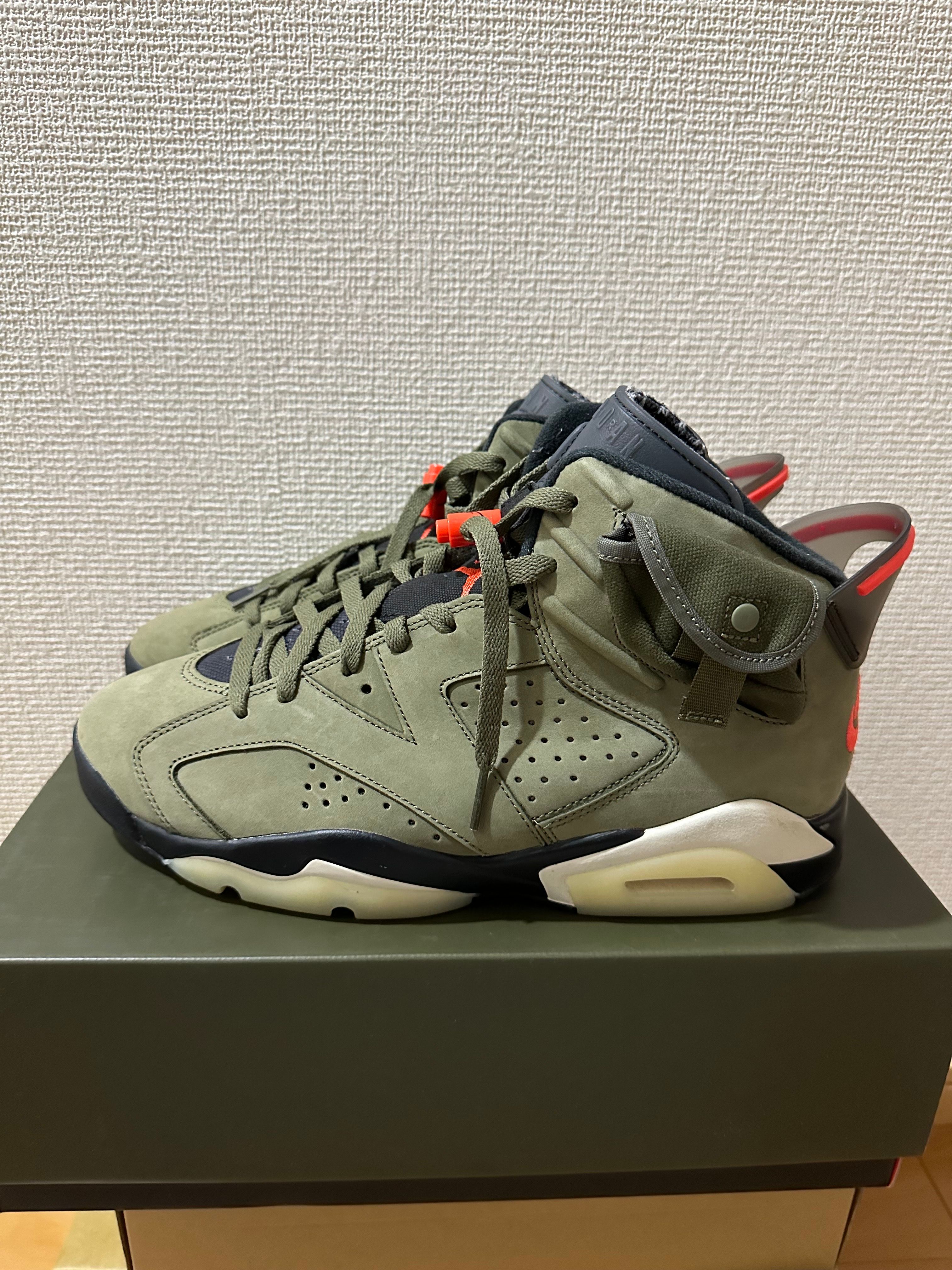 Travis Scott × Nike Air Jordan 6 Retro "Medium Olive"