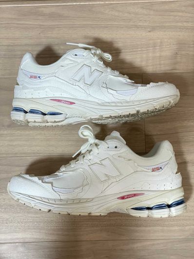 New Balance 2002R "Sea Salt"