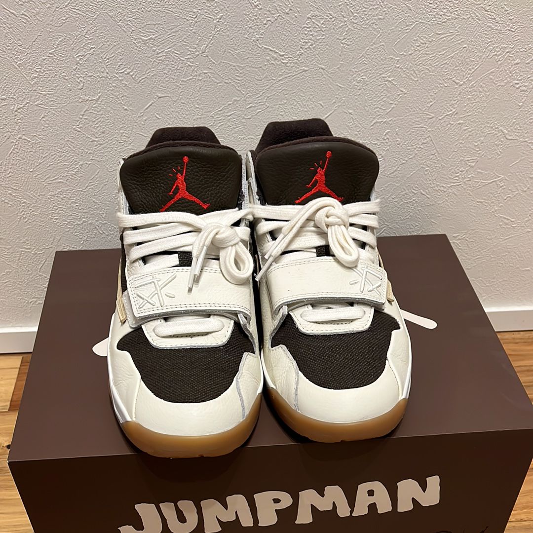 Travis Scott × Nike Jordan Jumpman Jack TR "Sail and Dark Mocha"