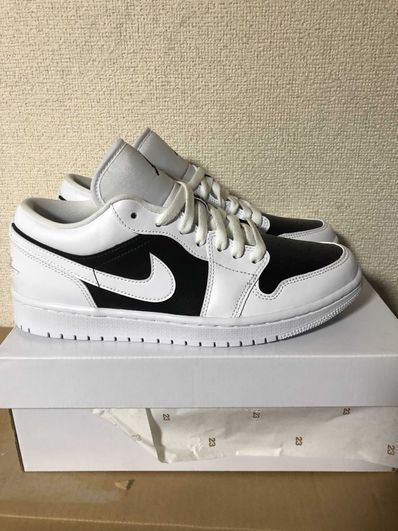 NIKE Women's AIR JORDAN 1 LOW "PANDA"