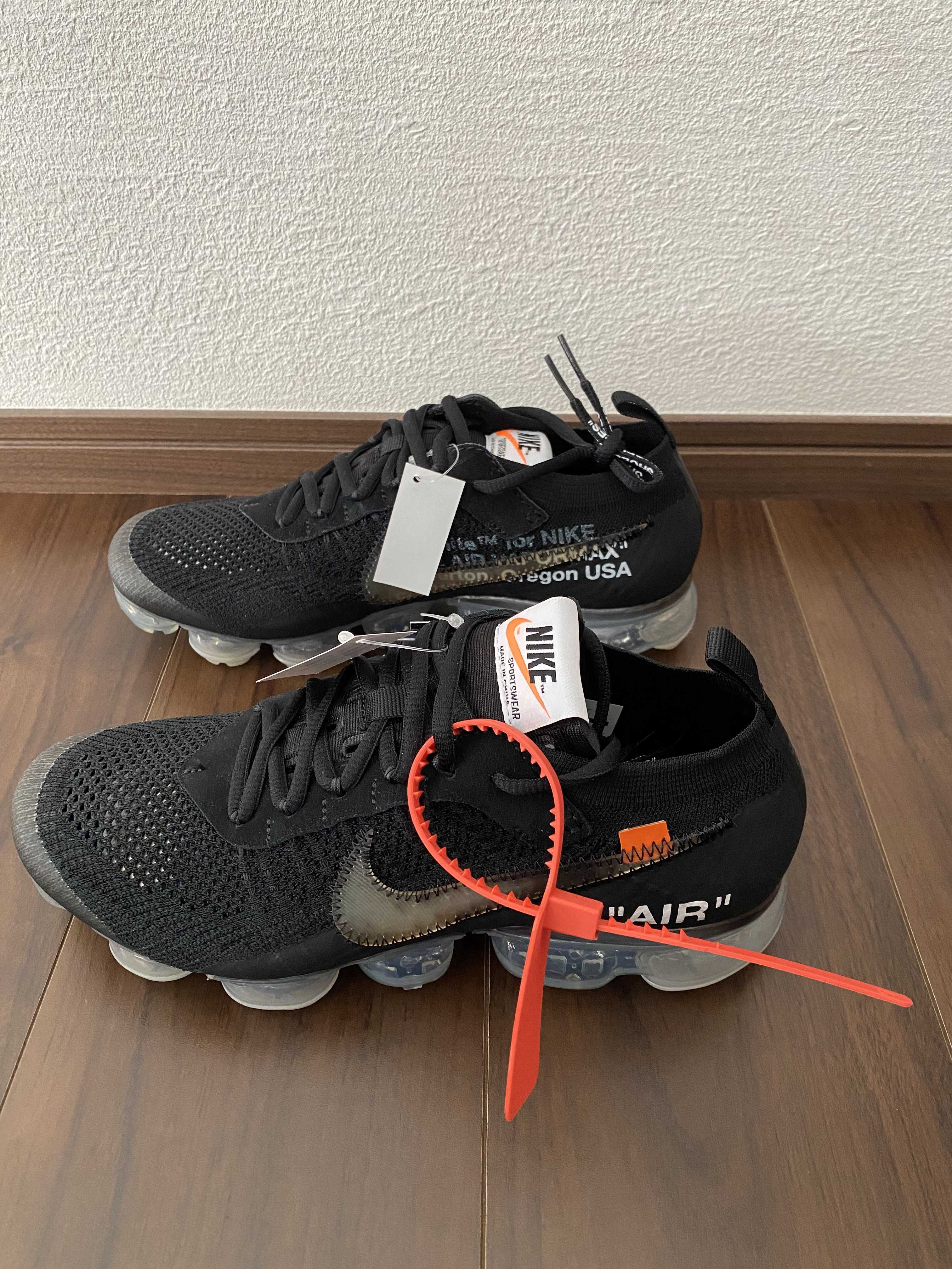 Off-White × Nike Air Vapormax "Black/Total Orange/Clear"