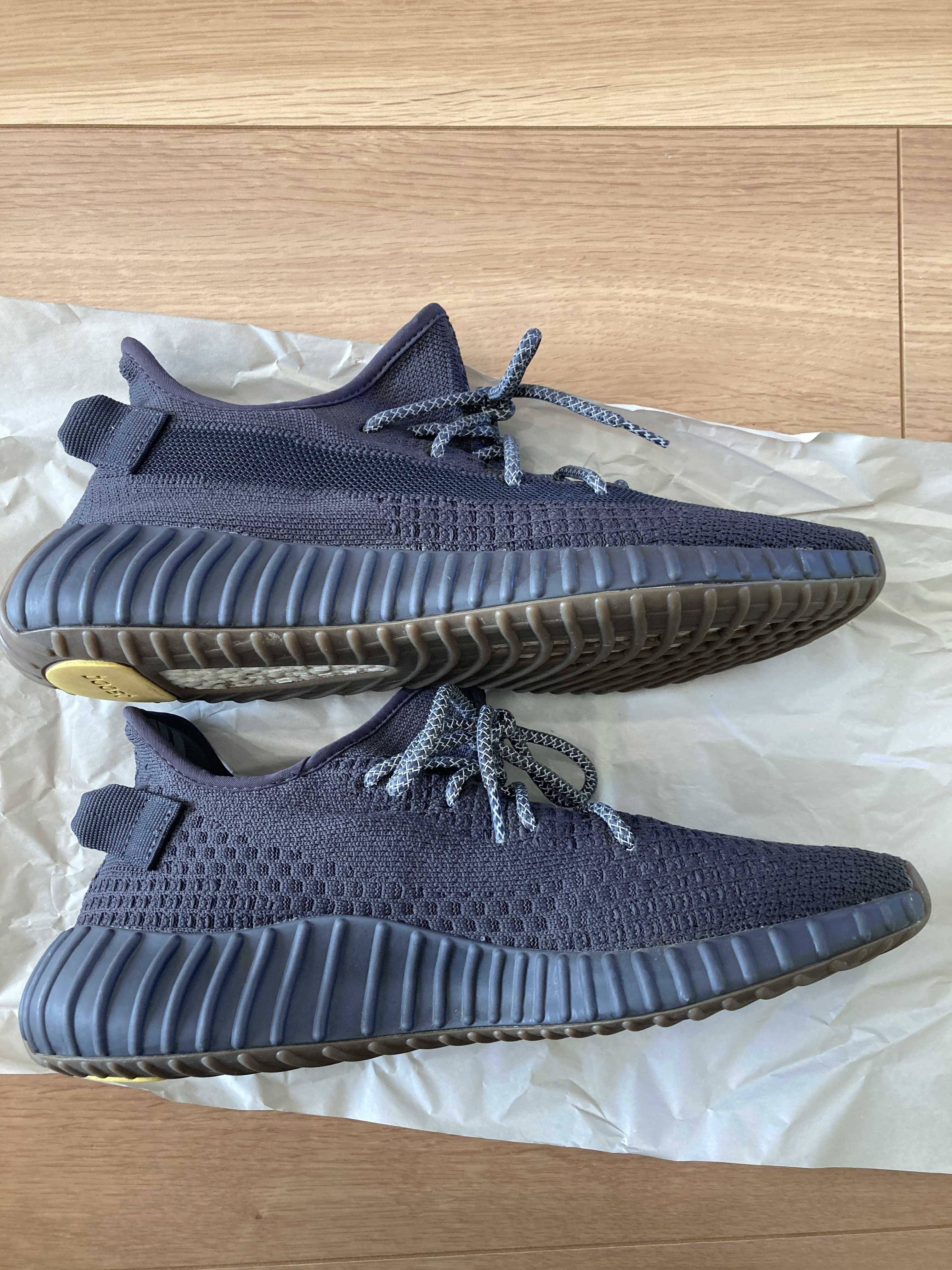  adidas YEEZY Boost 350 V2 "Cinder"