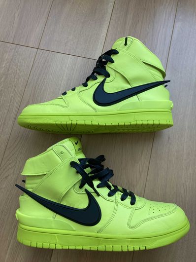 AMBUSH × NIKE DUNK HIGH "FLASH LIME"