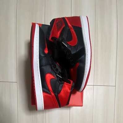 Nike Women's Air Jordan 1 Retro High OG "Satin Bred"