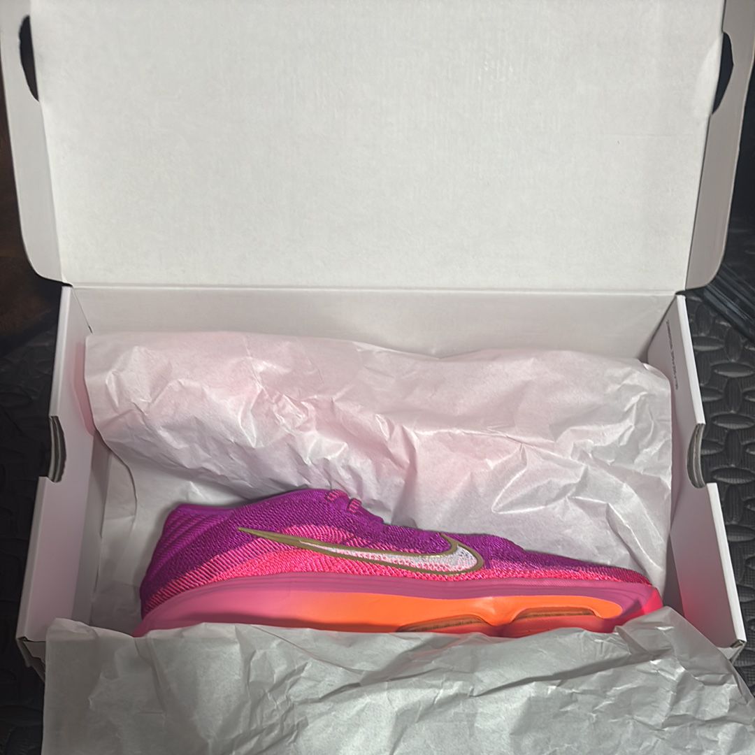 Nike GT Hustle 3 "Hyper Pink/Vivid Grape/Total Orange/White" (FV5952-601/FV5953-601)
