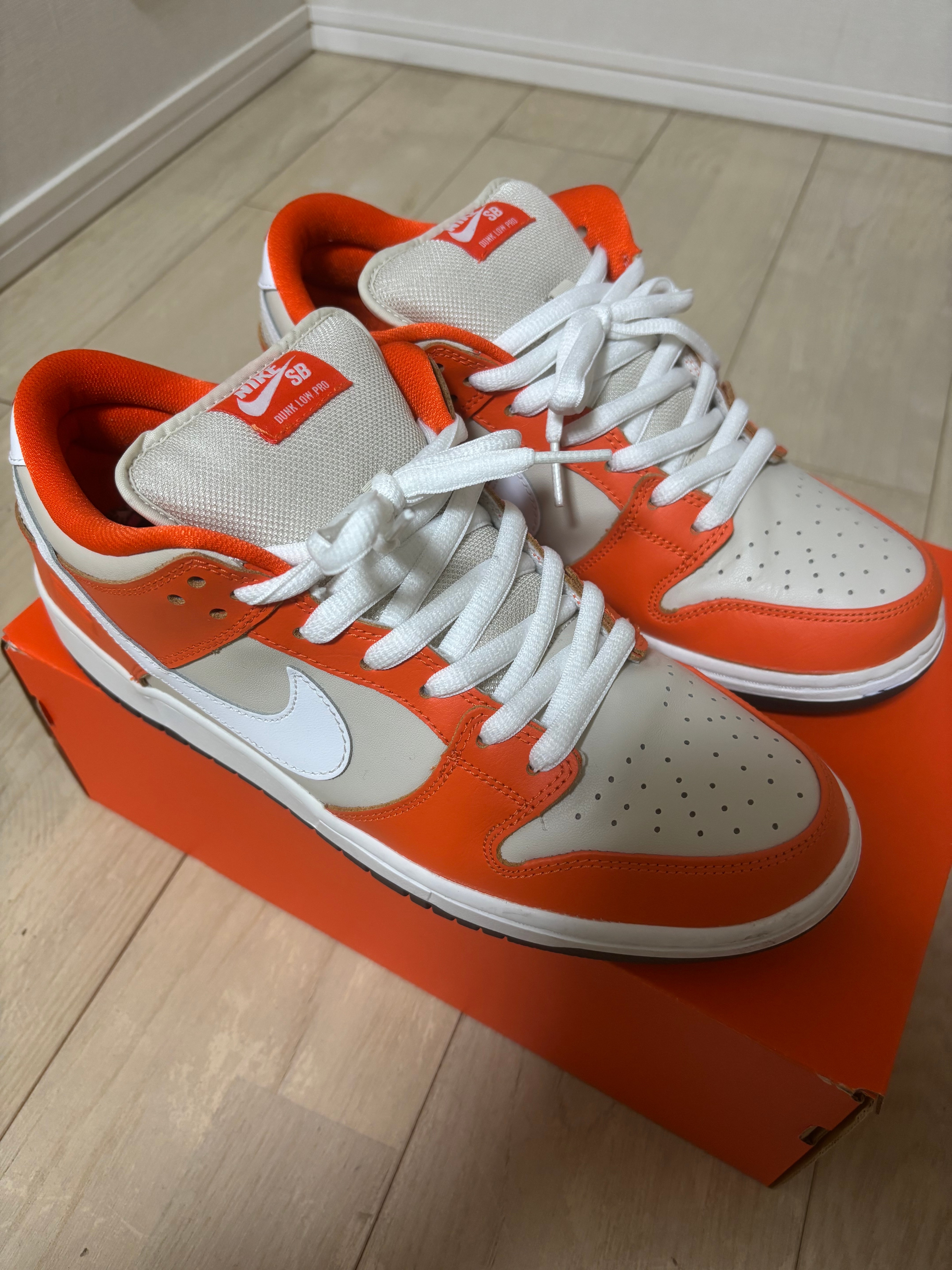 Nike SB Dunk Low "Orange Box"