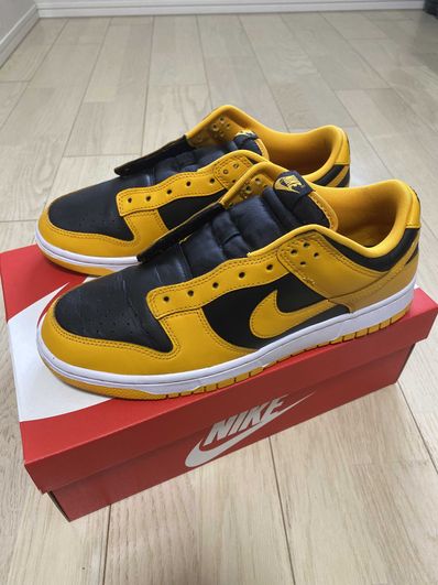 Nike Dunk Low "Championship Goldenrod"