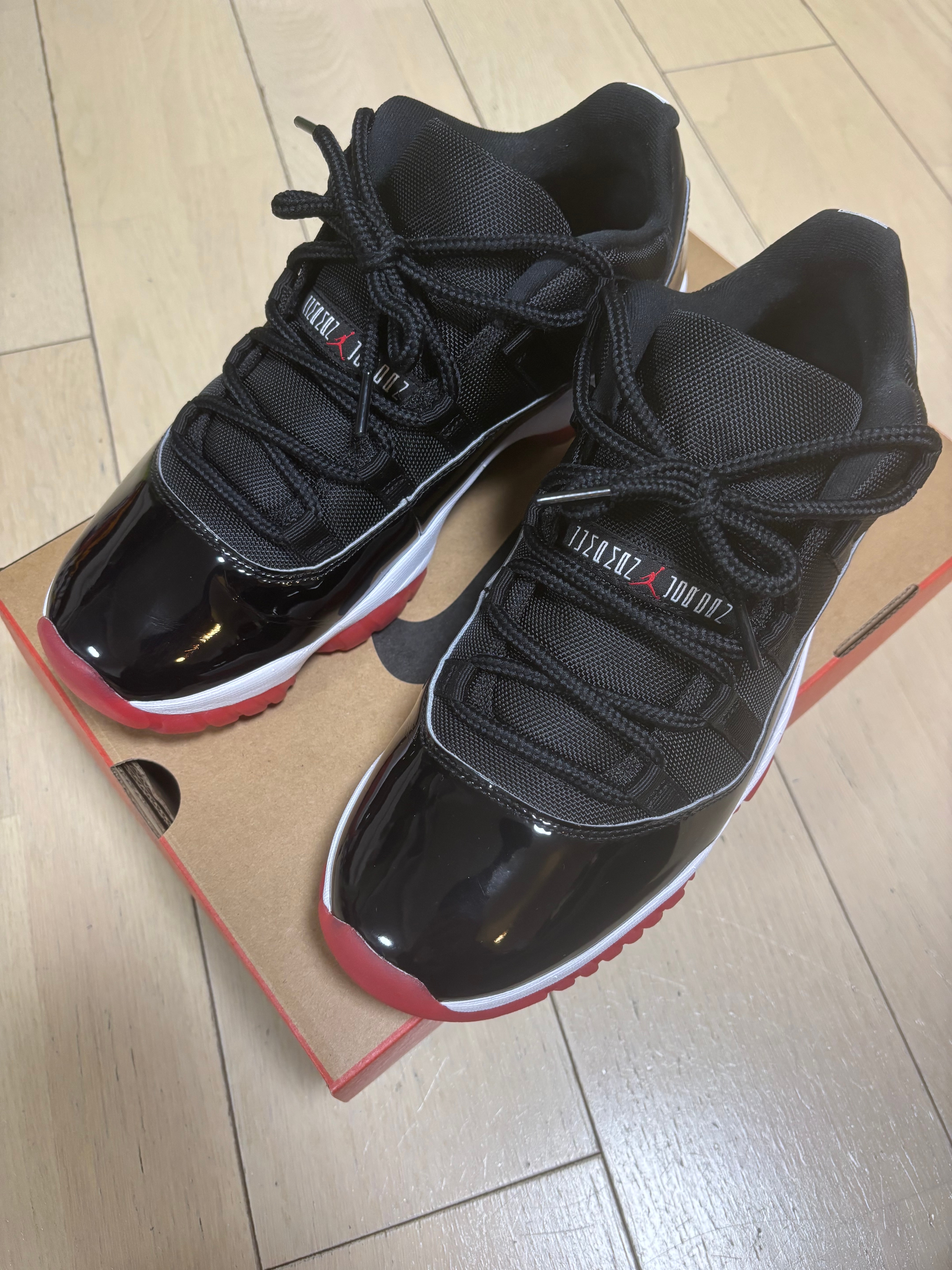 Nike Air Jordan 11 Retro Low "Bred" (2025)