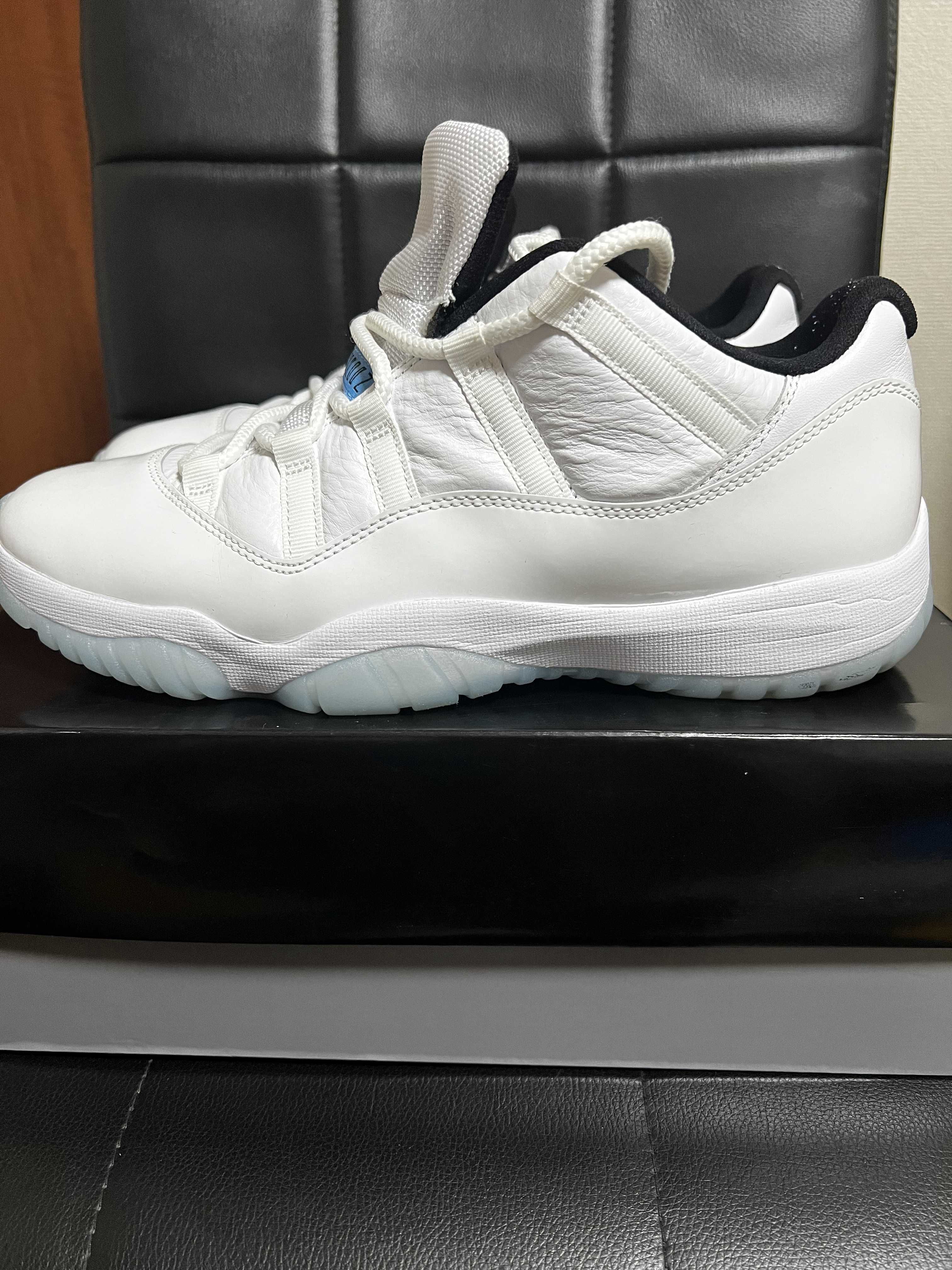 Nike Air Jordan 11 Low "Legend Blue"