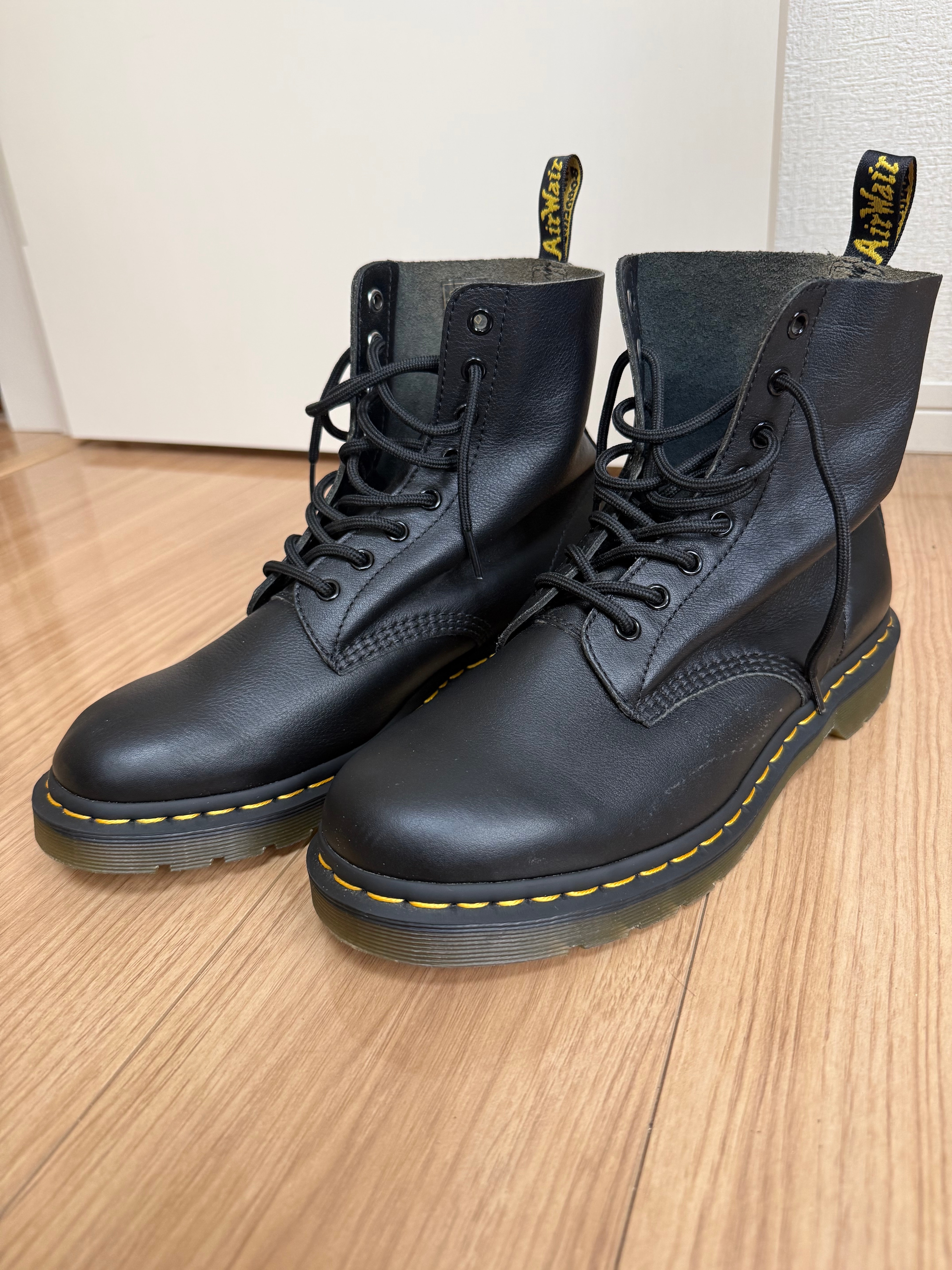 Dr.Martens 1460 8-Eye Boots "Black"