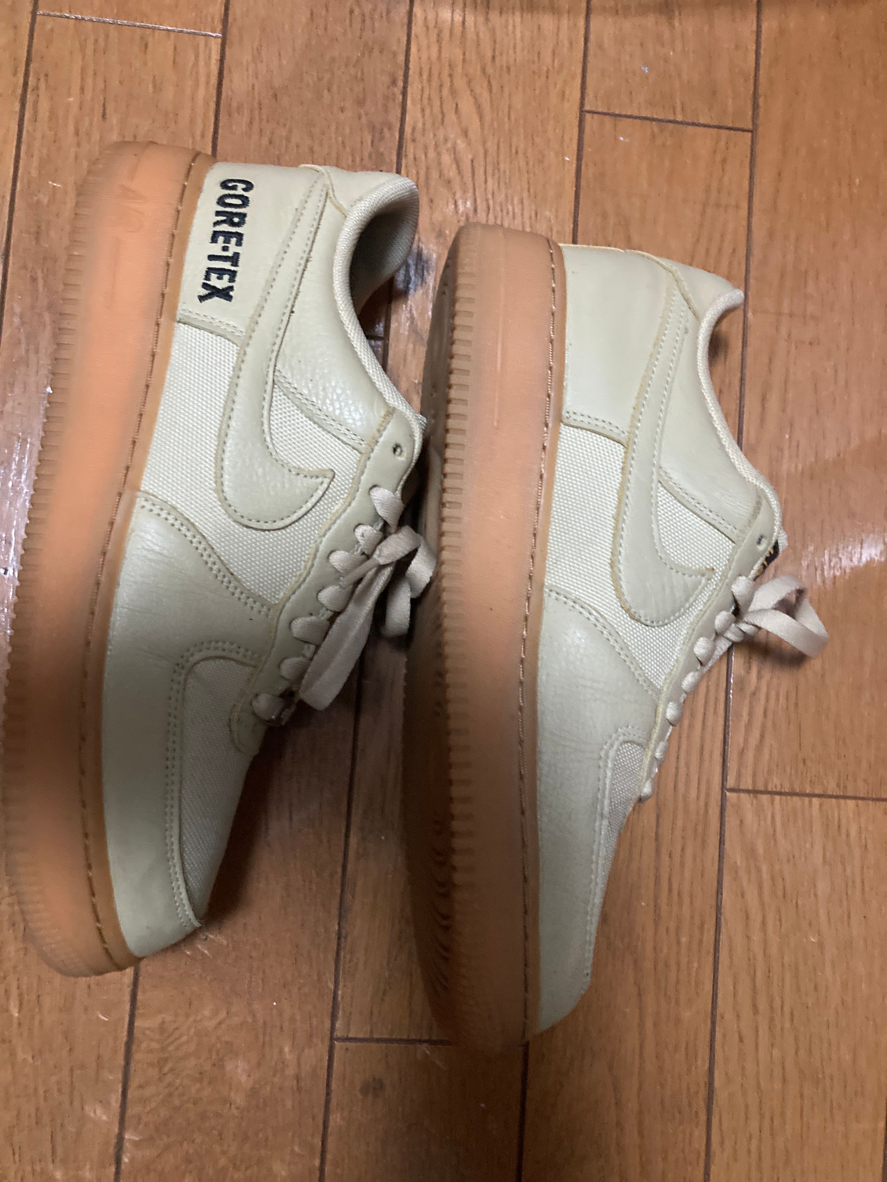 Nike Air Force 1 Low Gore-Tex "Team Gold"