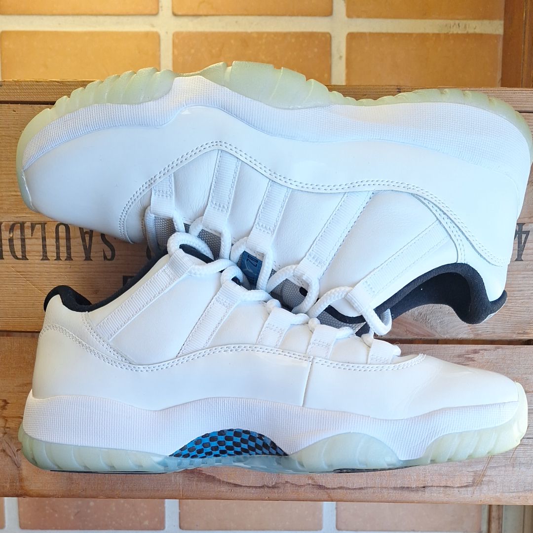 Nike Air Jordan 11 Low "Legend Blue"