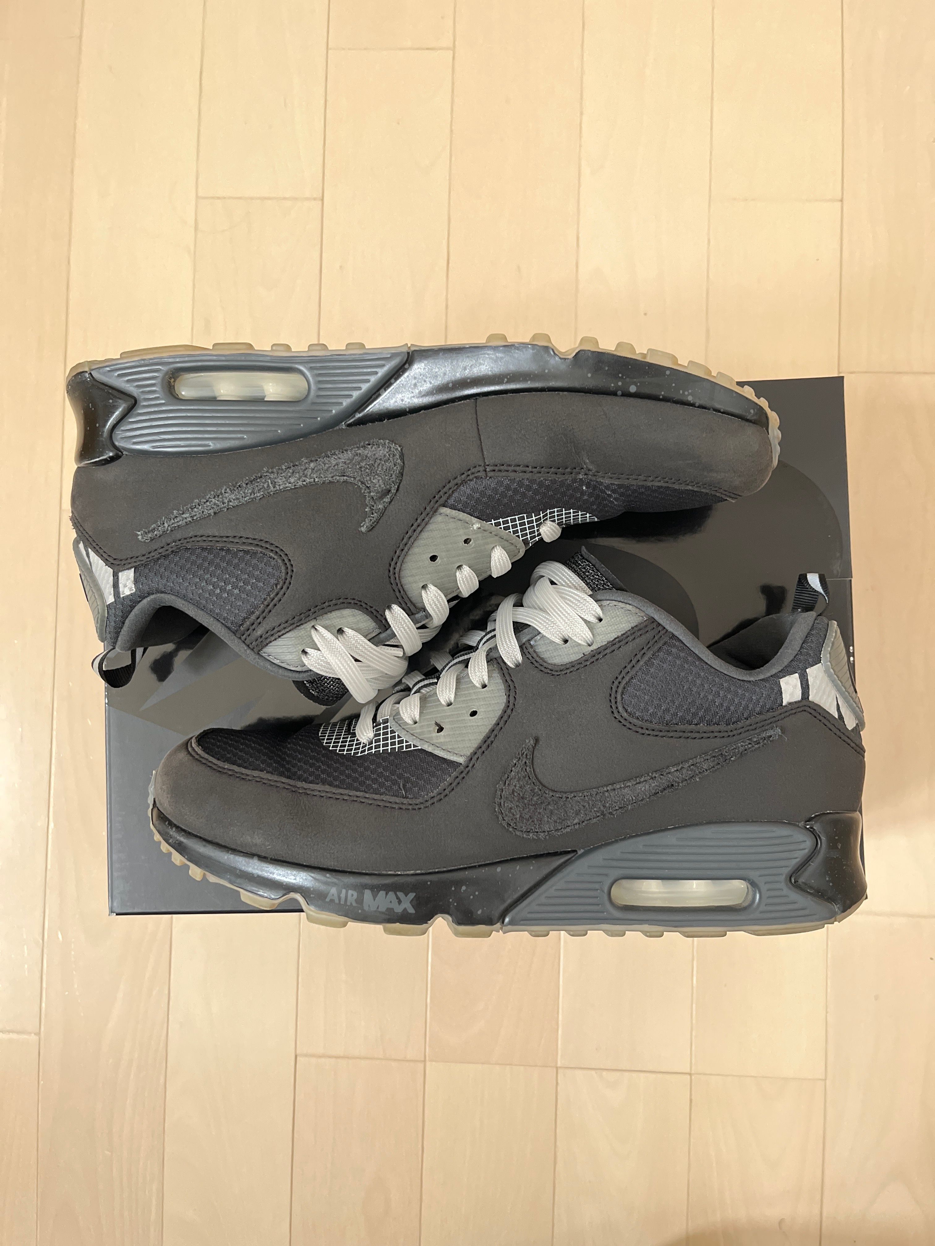 UNDEFEATED × Nike Air Max 90 "Black/Rush Pink"