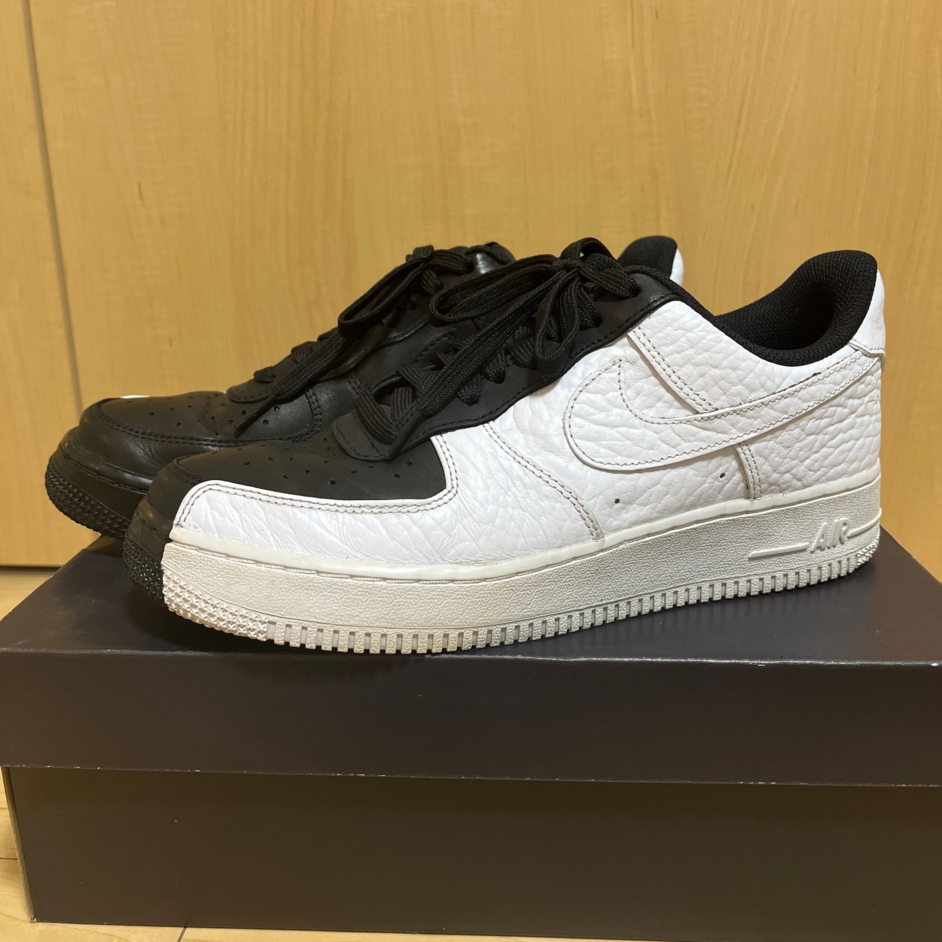 Nike Air Force 1 Low "Split White Black"