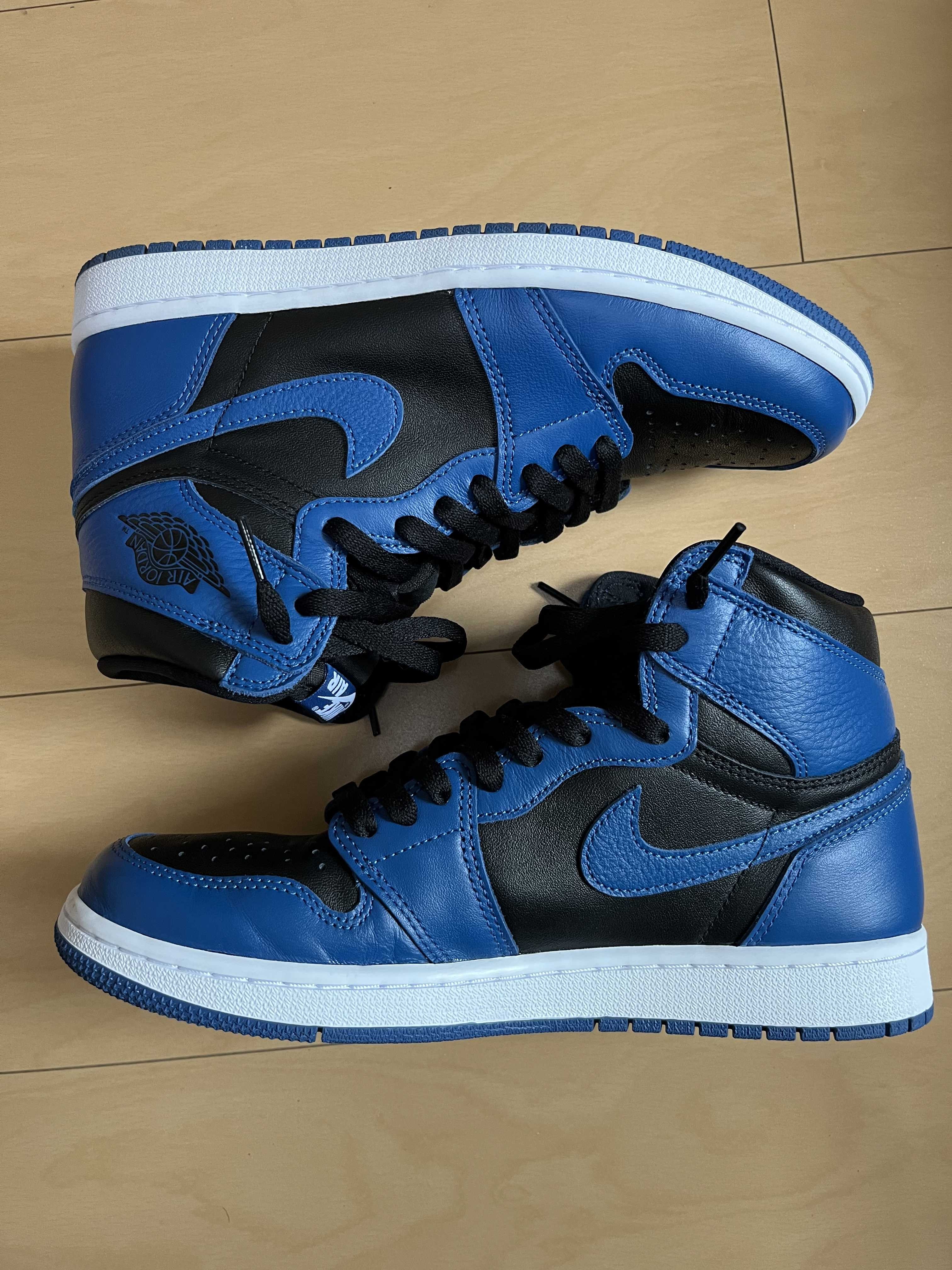 Nike Air Jordan 1 Retro High OG "Dark Marina Blue"