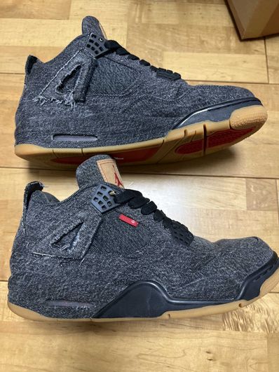 Nike × Levi's Air Jordan 4 "Black Denim" (Tag: LEVIS®)