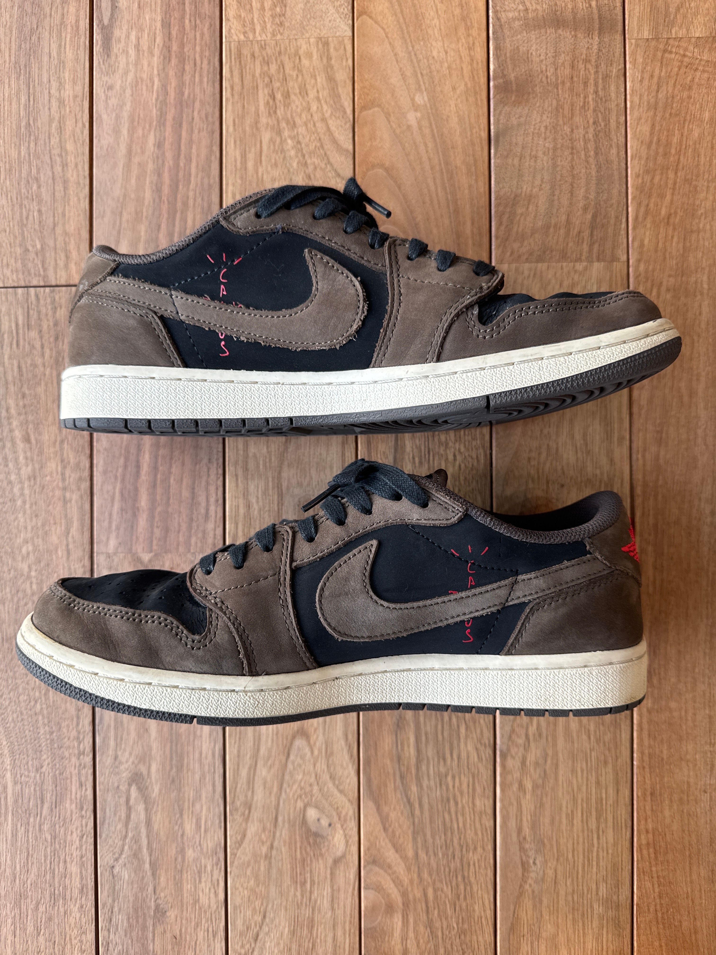 Travis Scott × Nike Air Jordan 1 Low OG SP-T "Black/Dark Mocha"
