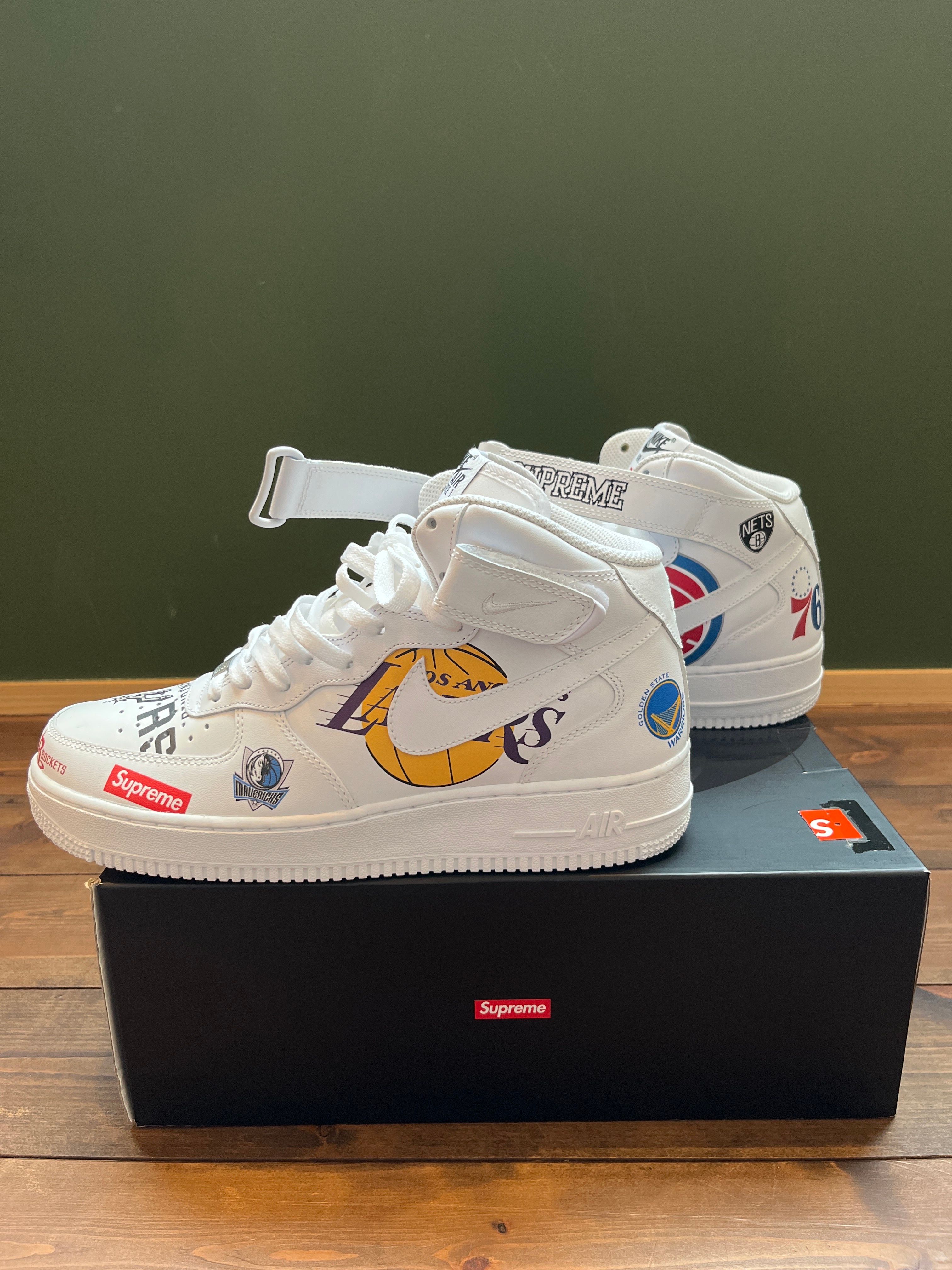 Supreme × NBA × Nike Air Force 1 Mid '07 "White"