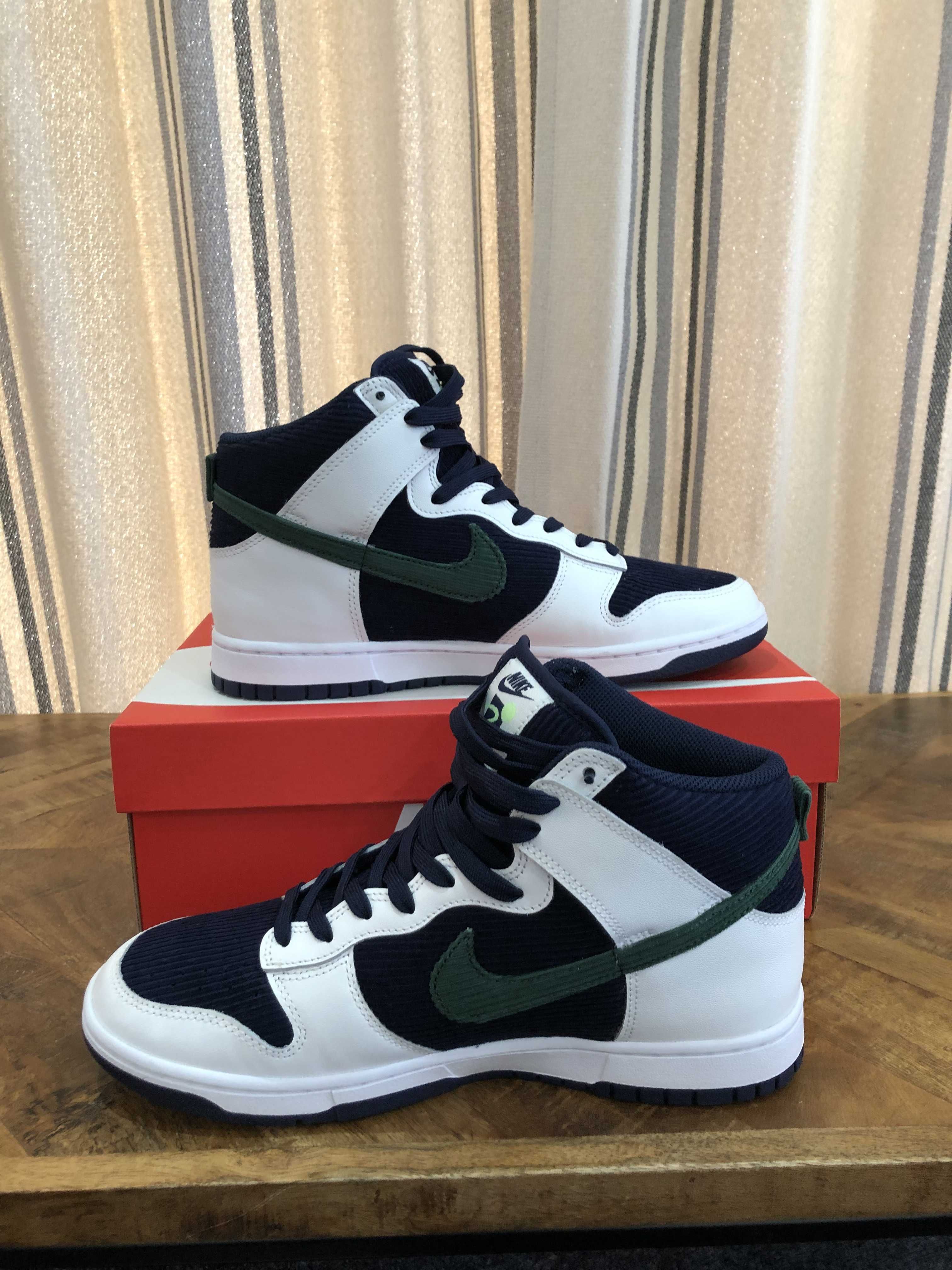 Nike Dunk High EMB "College Navy"