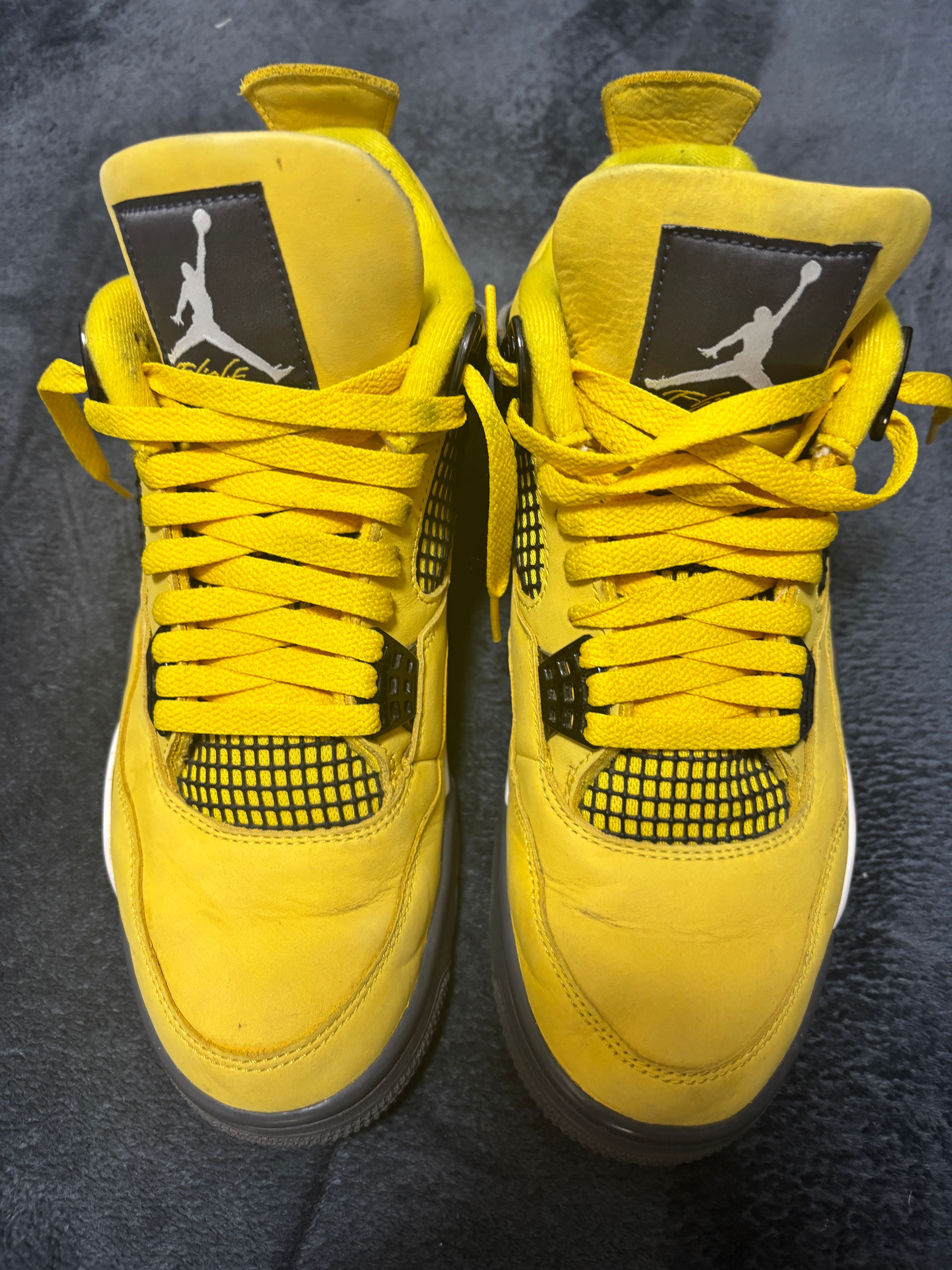 Nike Air Jordan 4 "Tour Yellow"