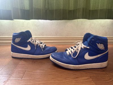NIKE AIR JORDAN 1 RETRO HIGH "HYPER ROYAL"
