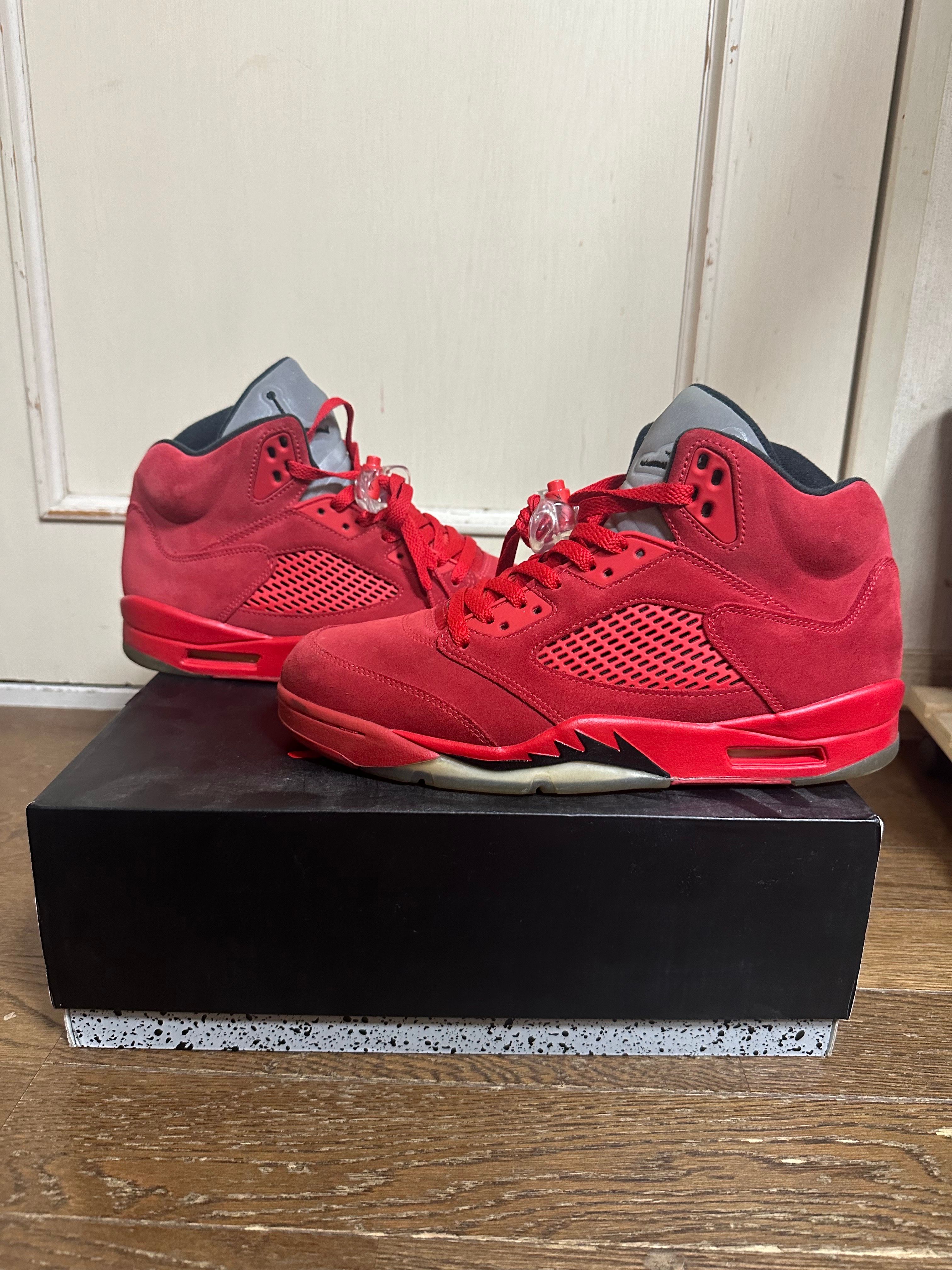 Nike Air Jordan 5 Ratro "Red Suede"