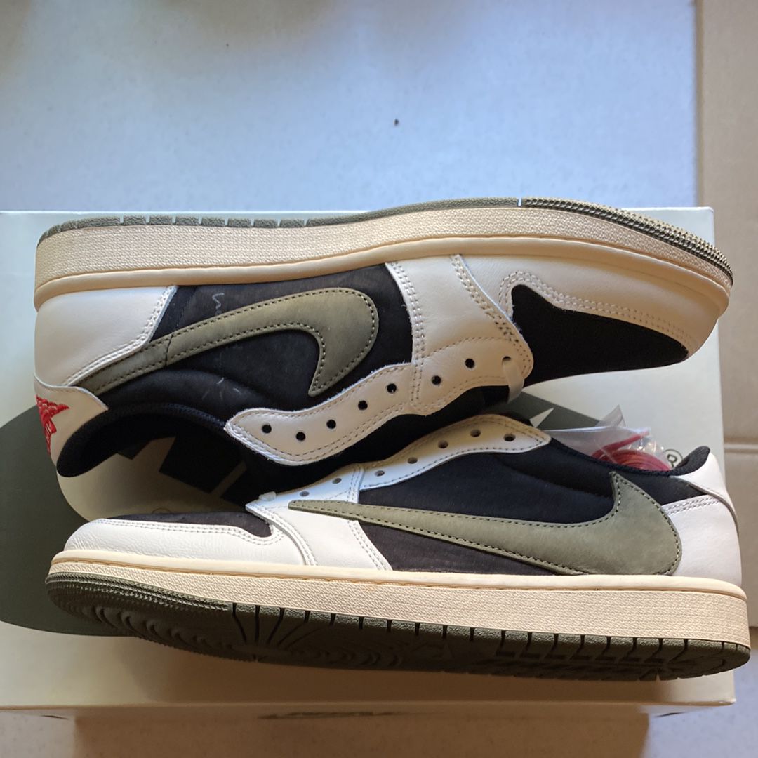 Travis Scott × Nike Women's Air Jordan 1 Low OG "Medium Olive"