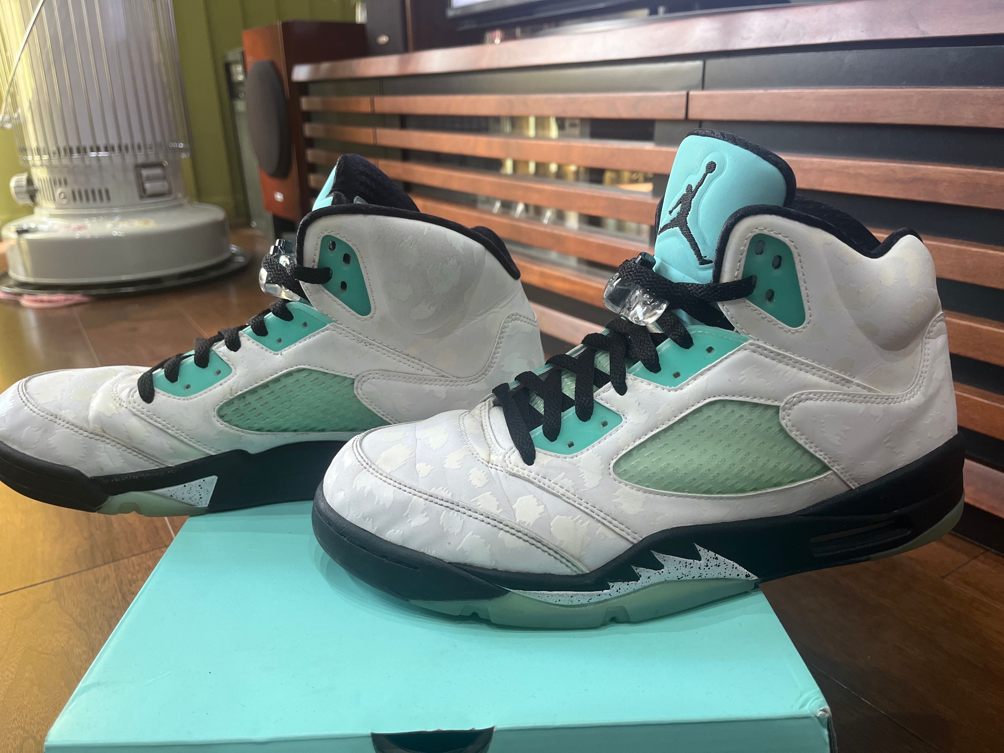 Nike Air Jordan 5 "White/Black/Island Green"