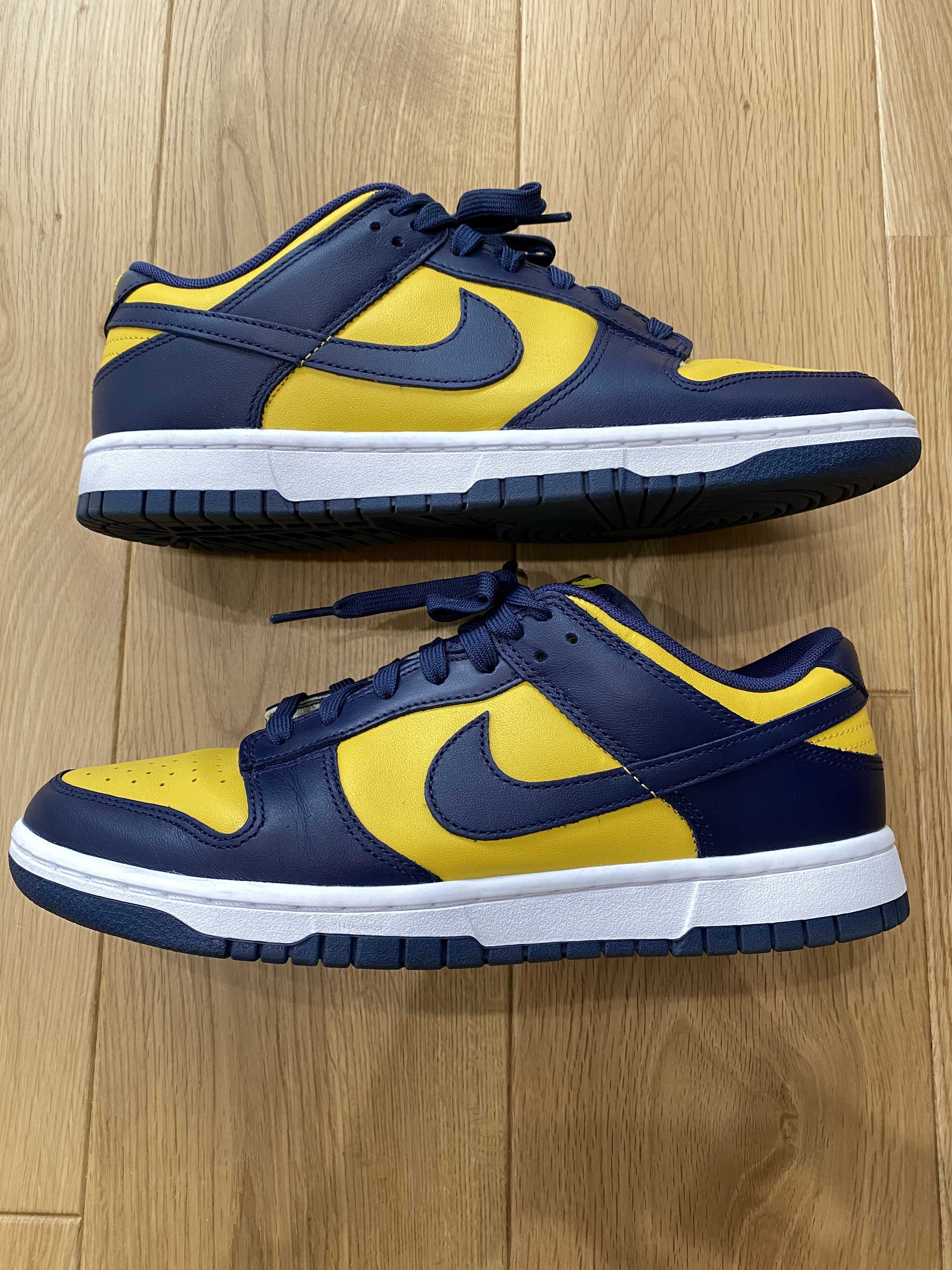 Nike Dunk Low "Michigan"