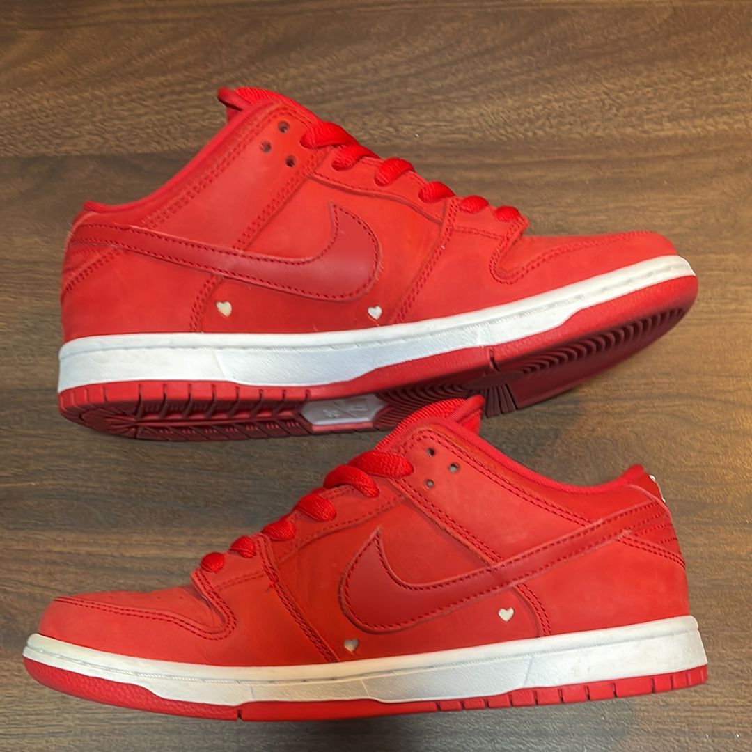 Girls Don't Cry × Nike SB Dunk Low Pro QS "Red" / VERDY