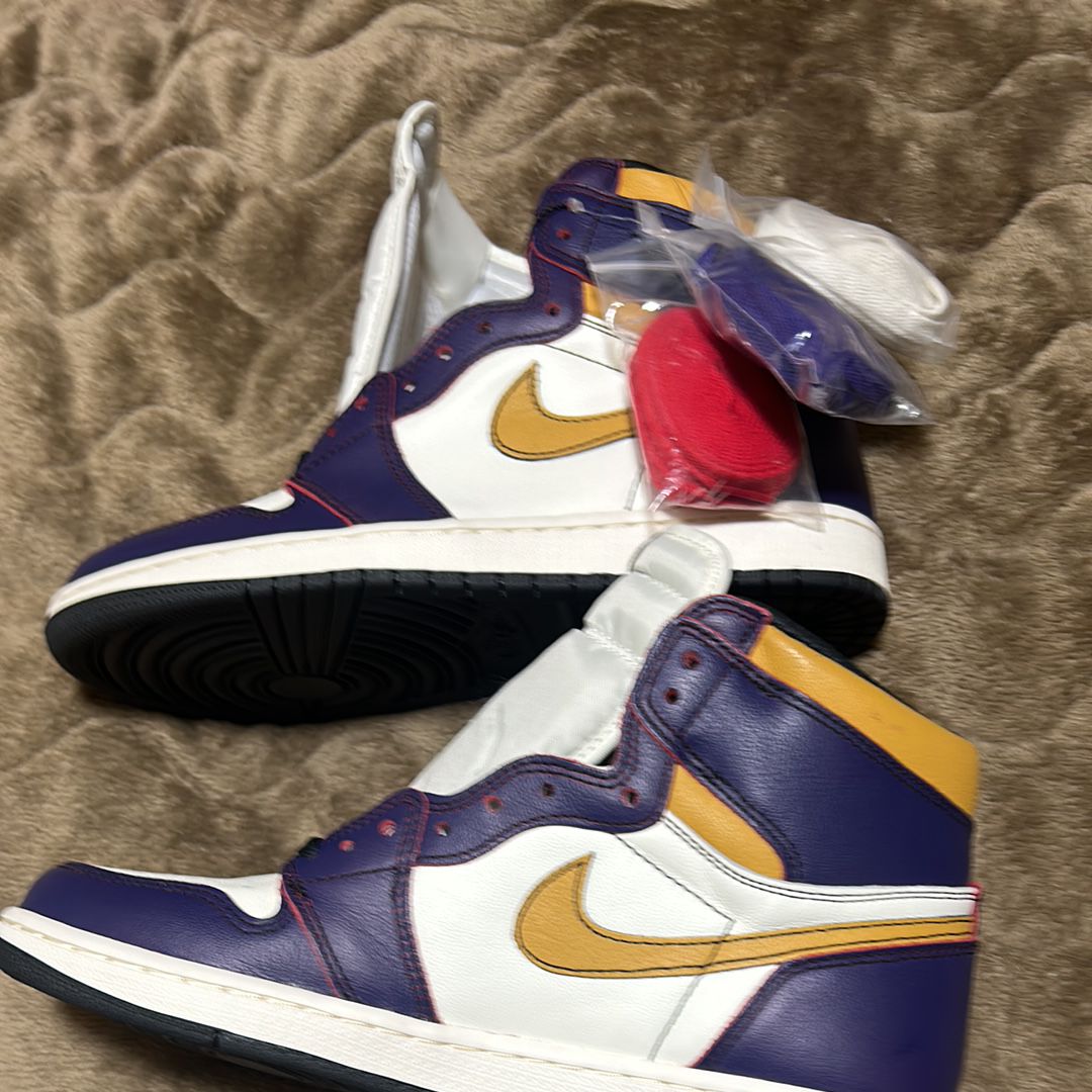 Nike SB × Air Jordan 1 Retro High "La To Chicago"  