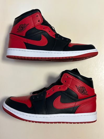 Nike Air Jordan 1 Mid "Bred"