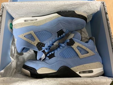 Nike Air Jordan 4 "University Blue"