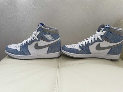 Nike Air Jordan 1 High OG "Hyper Royal"