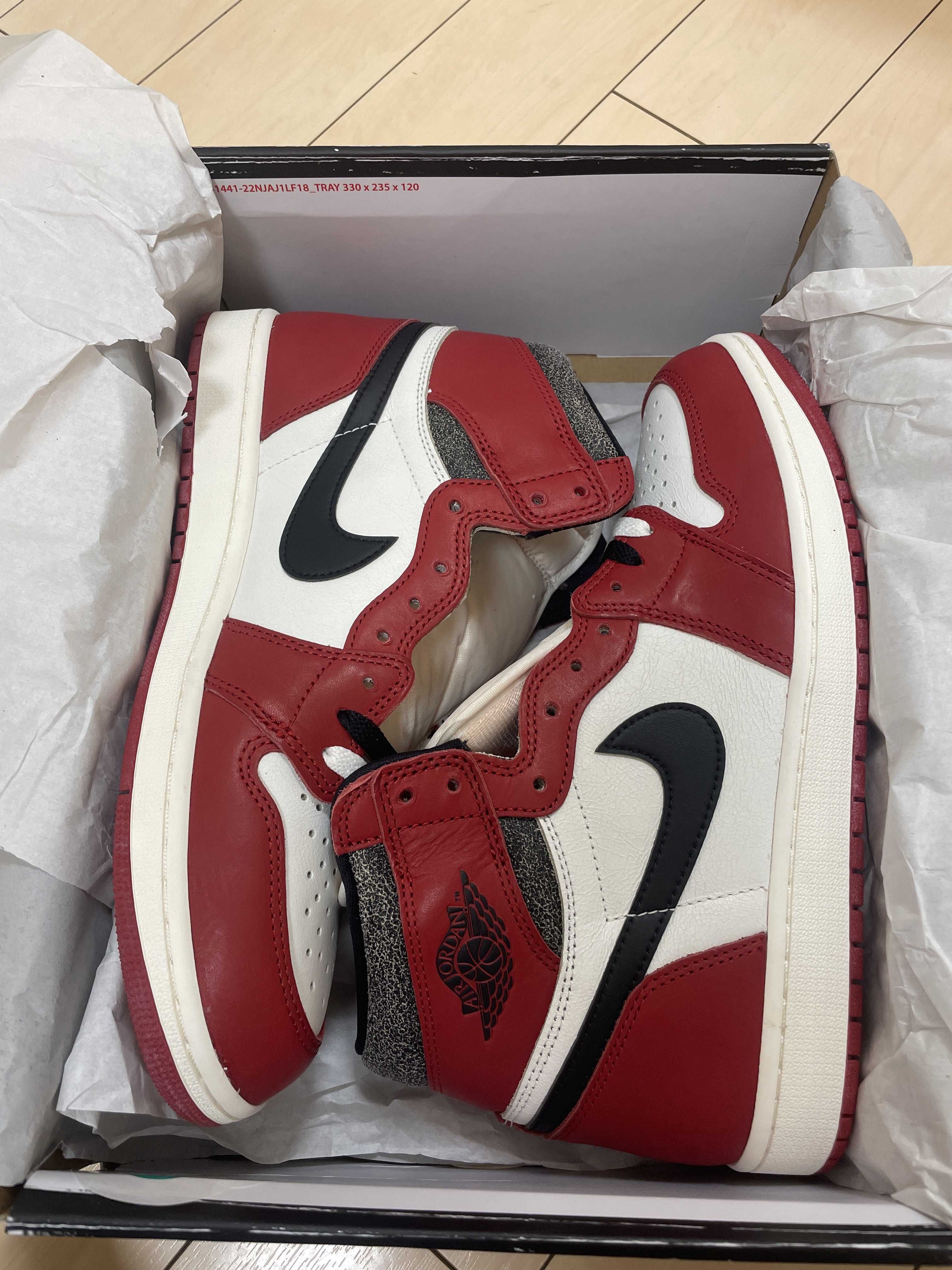 Nike Air Jordan 1 High OG "Lost & Found/Chicago"