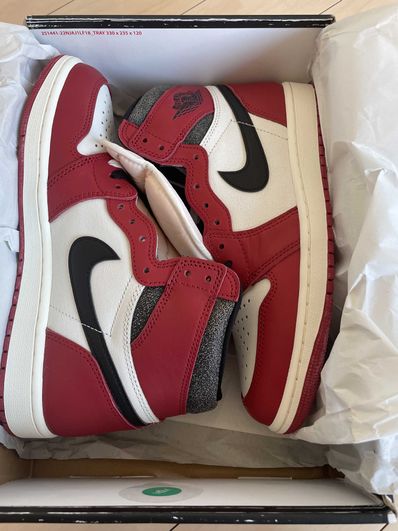 Nike Air Jordan 1 High OG "Lost & Found/Chicago"